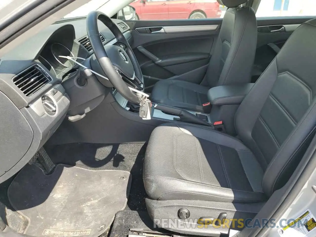 7 Photograph of a damaged car 1VWLA7A3XKC008777 VOLKSWAGEN PASSAT 2019
