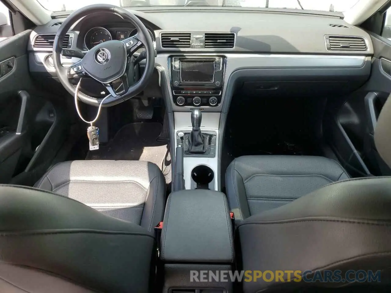 8 Photograph of a damaged car 1VWLA7A3XKC008777 VOLKSWAGEN PASSAT 2019