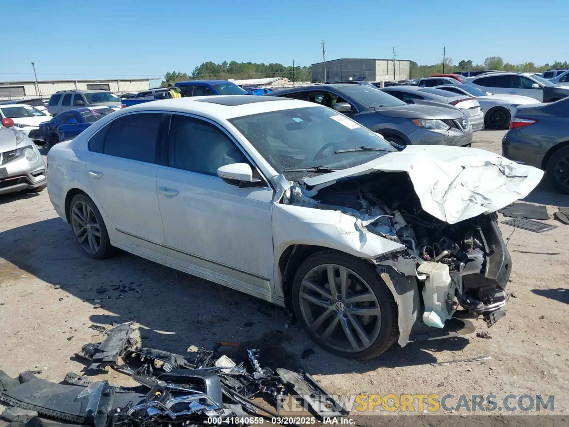 1 Photograph of a damaged car 1VWMA7A31KC000846 VOLKSWAGEN PASSAT 2019