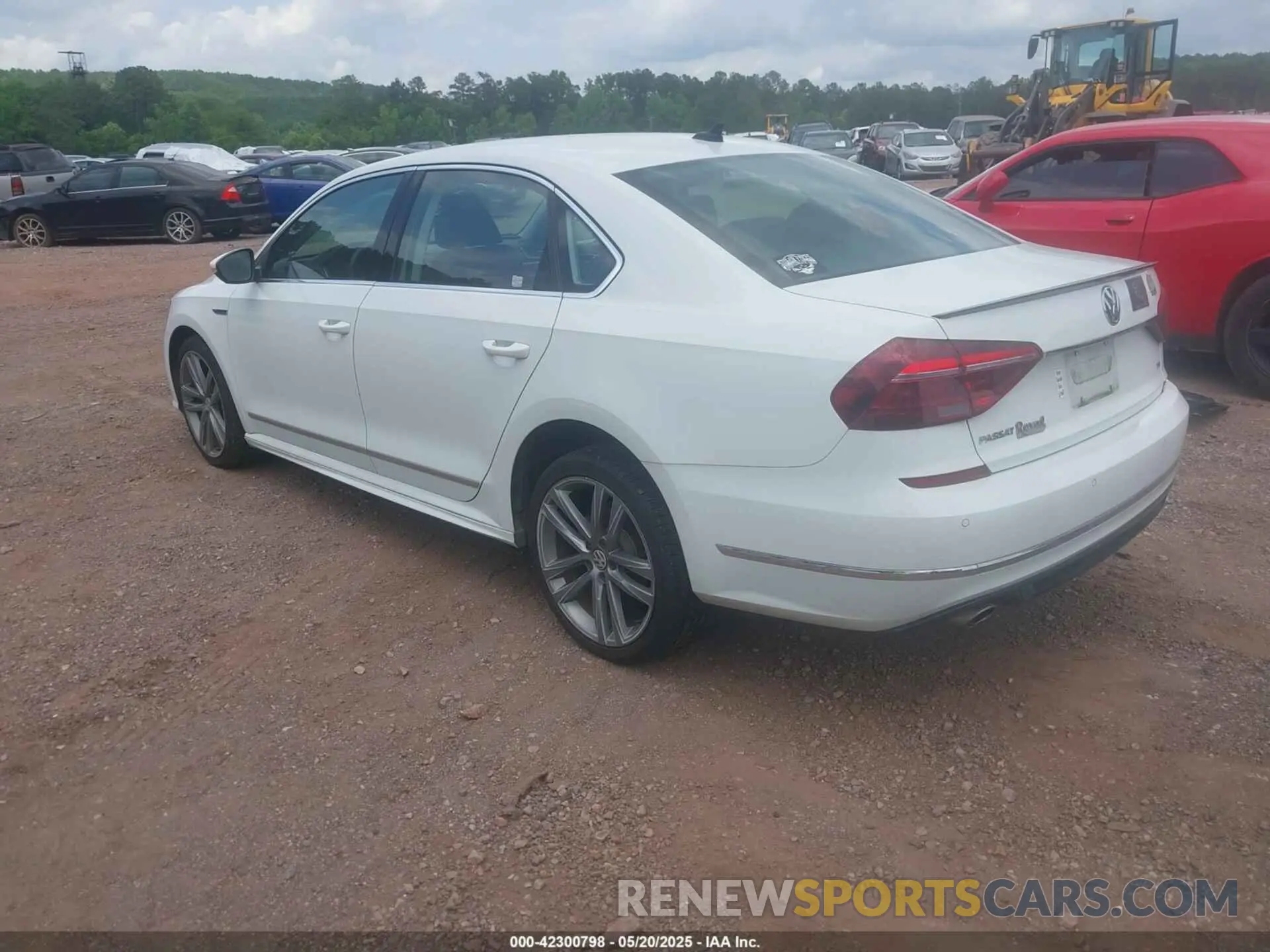3 Photograph of a damaged car 1VWMA7A33KC003098 VOLKSWAGEN PASSAT 2019