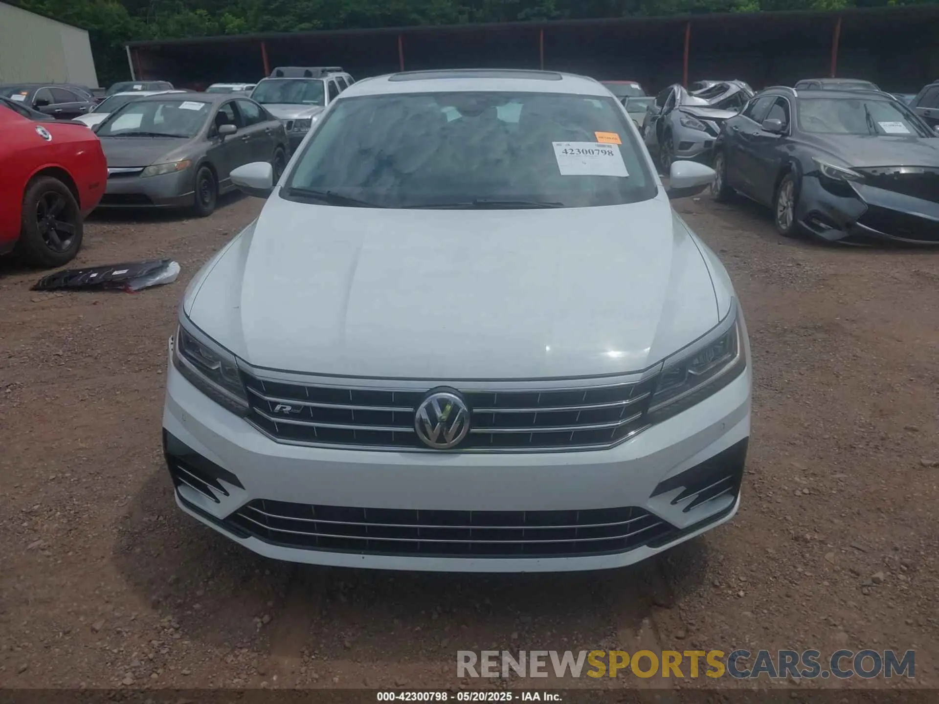 6 Photograph of a damaged car 1VWMA7A33KC003098 VOLKSWAGEN PASSAT 2019