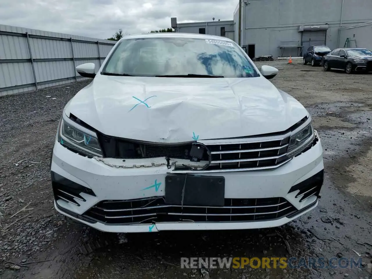 5 Photograph of a damaged car 1VWMA7A38KC001119 VOLKSWAGEN PASSAT 2019