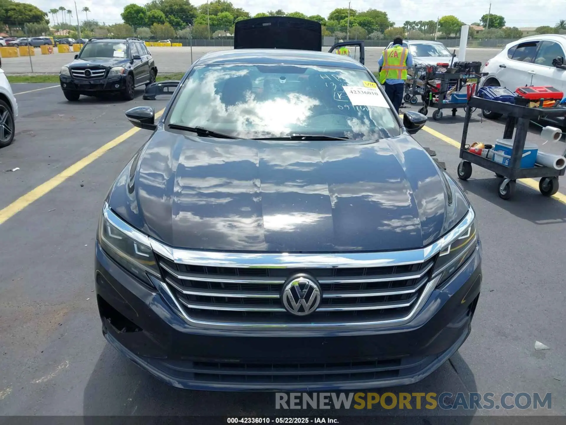 12 Photograph of a damaged car 1VWAA7A31LC013309 VOLKSWAGEN PASSAT 2020