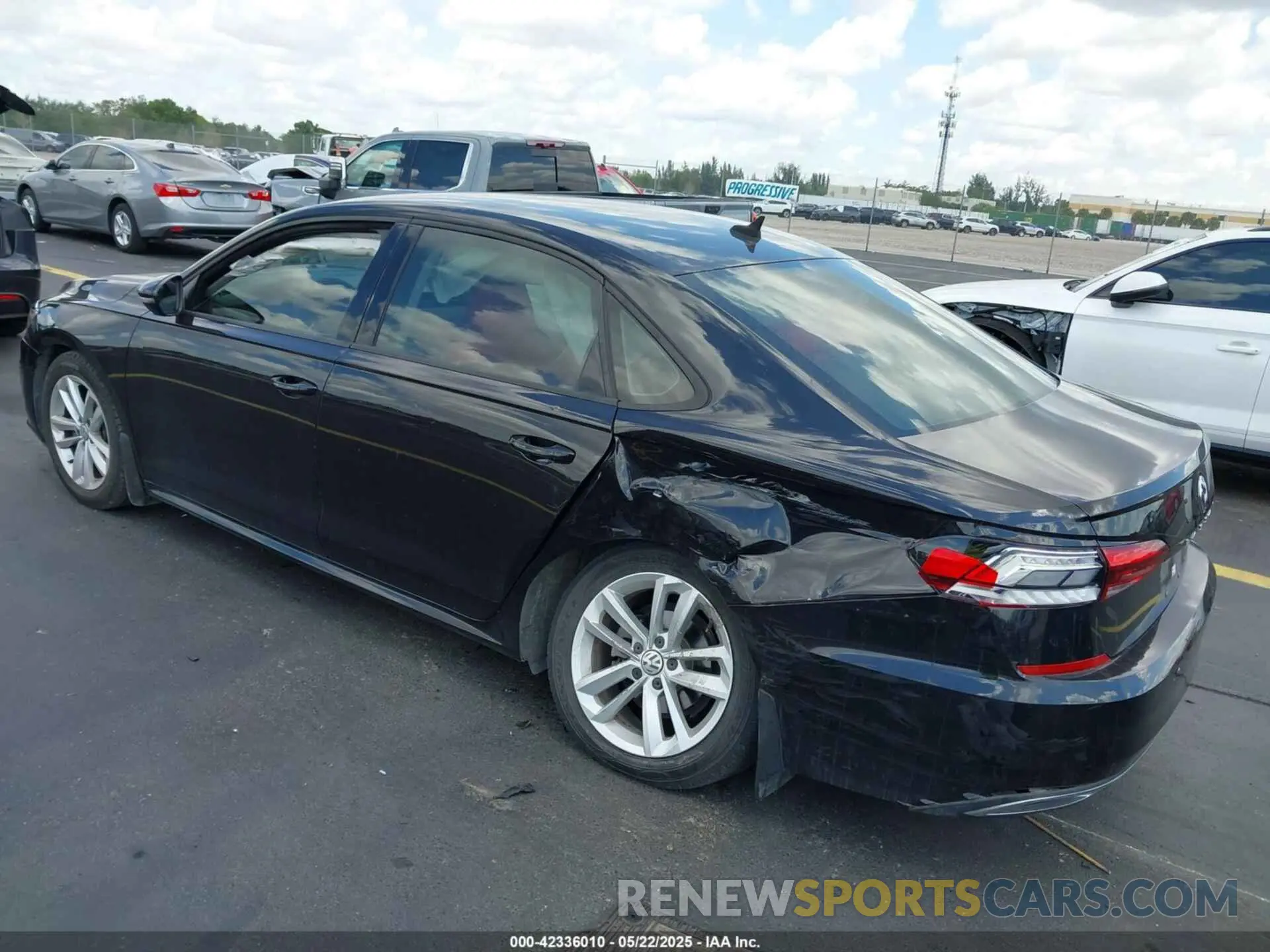 3 Photograph of a damaged car 1VWAA7A31LC013309 VOLKSWAGEN PASSAT 2020