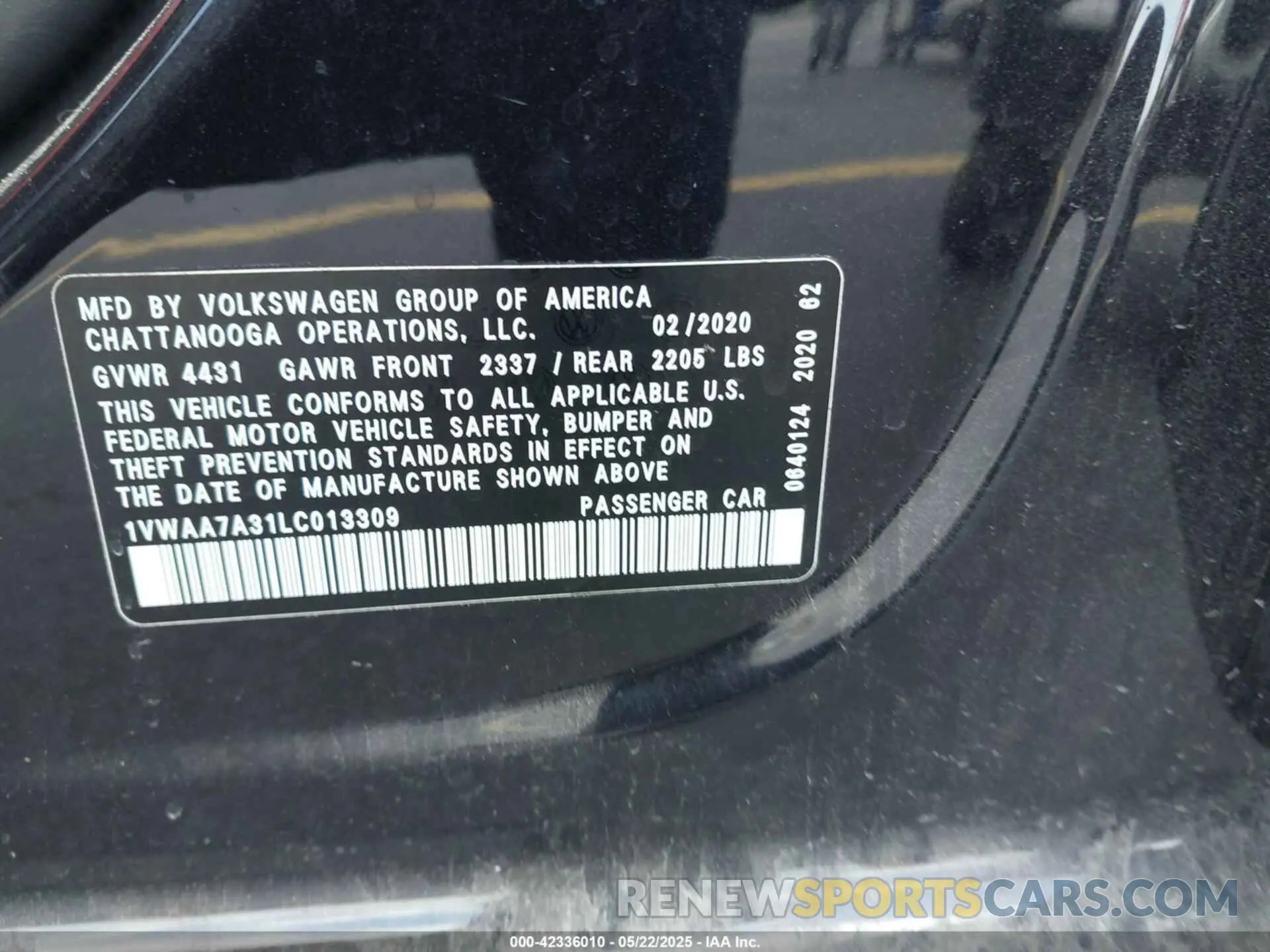 9 Photograph of a damaged car 1VWAA7A31LC013309 VOLKSWAGEN PASSAT 2020