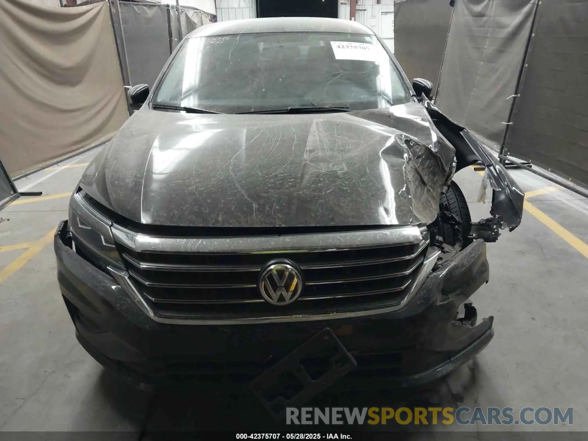 12 Photograph of a damaged car 1VWAA7A32LC007339 VOLKSWAGEN PASSAT 2020