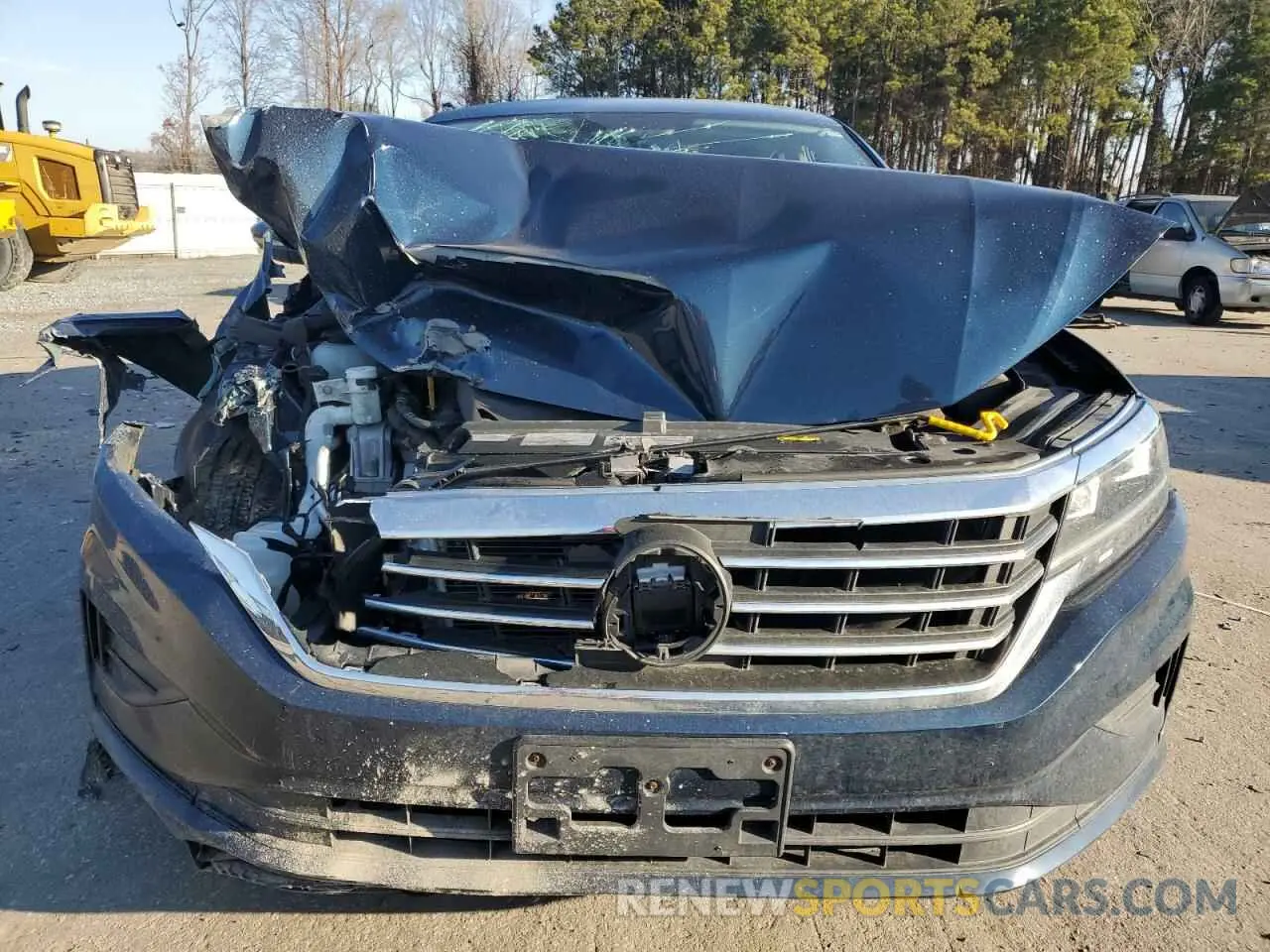 5 Photograph of a damaged car 1VWAA7A3XLC001658 VOLKSWAGEN PASSAT 2020