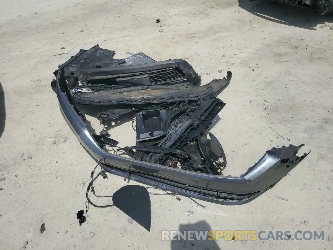 12 Photograph of a damaged car 1VWCA7A31LC002545 VOLKSWAGEN PASSAT 2020