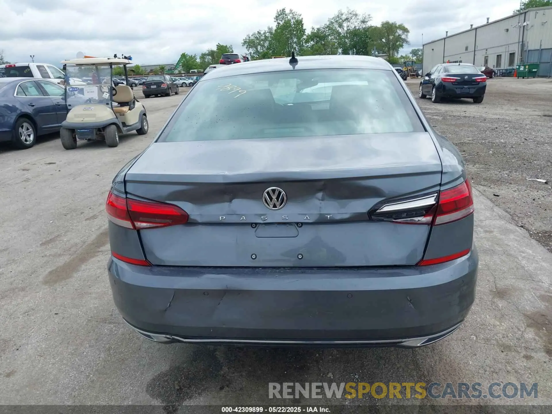 17 Photograph of a damaged car 1VWCA7A31LC016770 VOLKSWAGEN PASSAT 2020