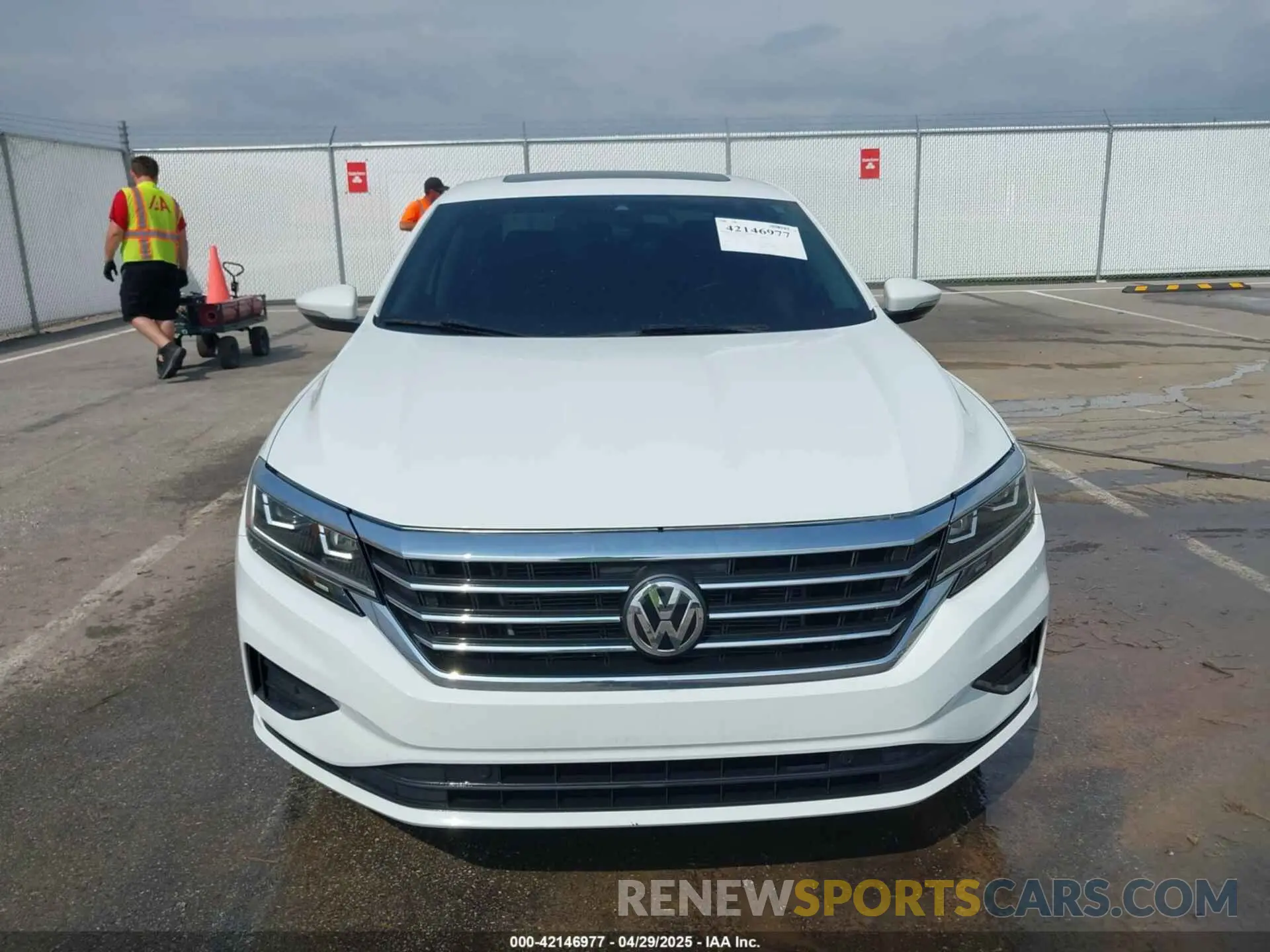 12 Photograph of a damaged car 1VWCA7A35LC020918 VOLKSWAGEN PASSAT 2020