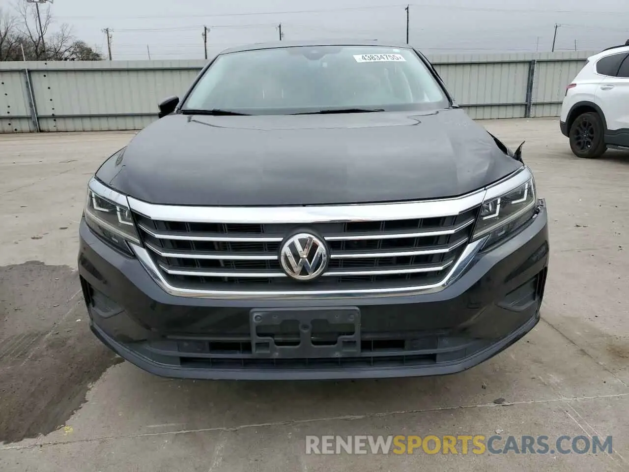 5 Photograph of a damaged car 1VWCA7A3XLC023281 VOLKSWAGEN PASSAT 2020
