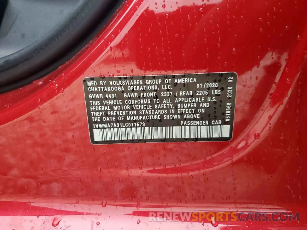 12 Photograph of a damaged car 1VWMA7A31LC011573 VOLKSWAGEN PASSAT 2020