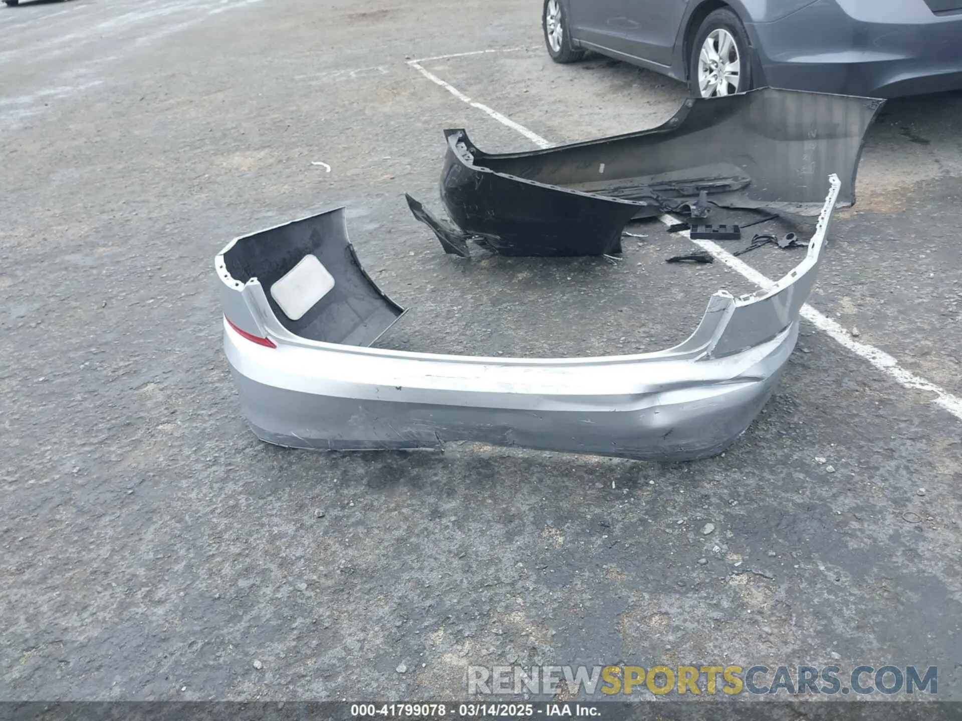 11 Photograph of a damaged car 1VWMA7A31LC014540 VOLKSWAGEN PASSAT 2020