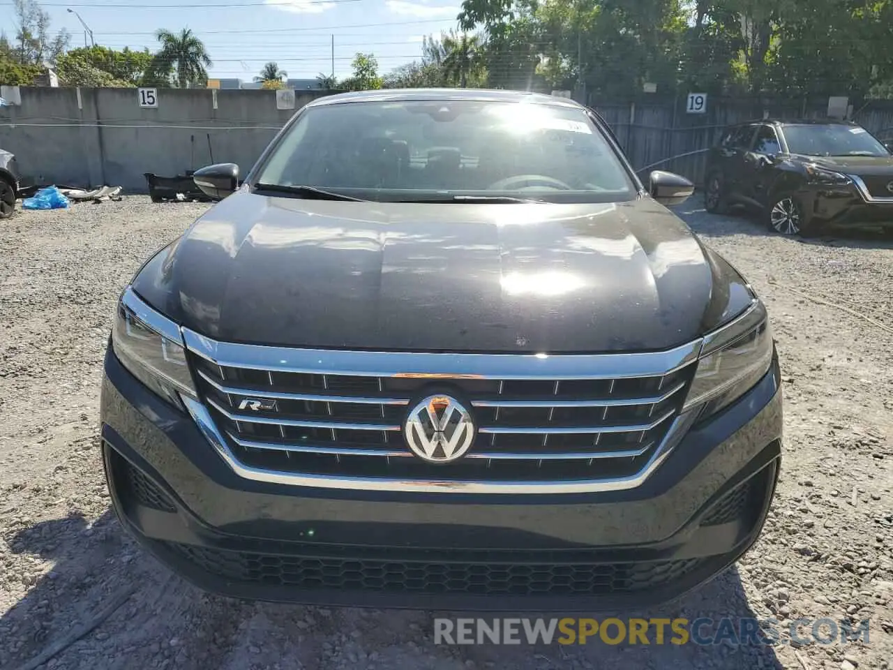 5 Photograph of a damaged car 1VWMA7A31LC021729 VOLKSWAGEN PASSAT 2020