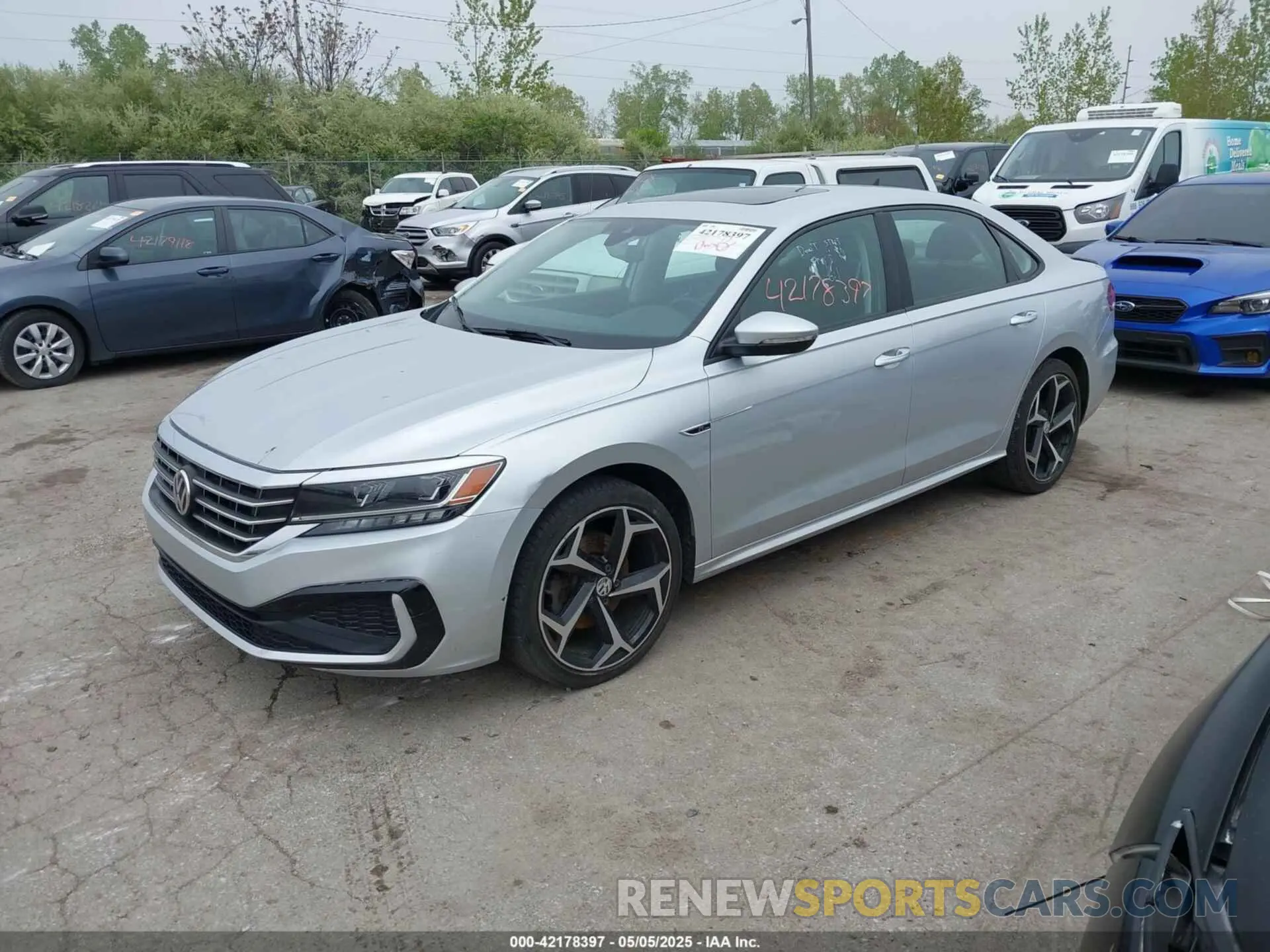 2 Photograph of a damaged car 1VWMA7A32LC021805 VOLKSWAGEN PASSAT 2020