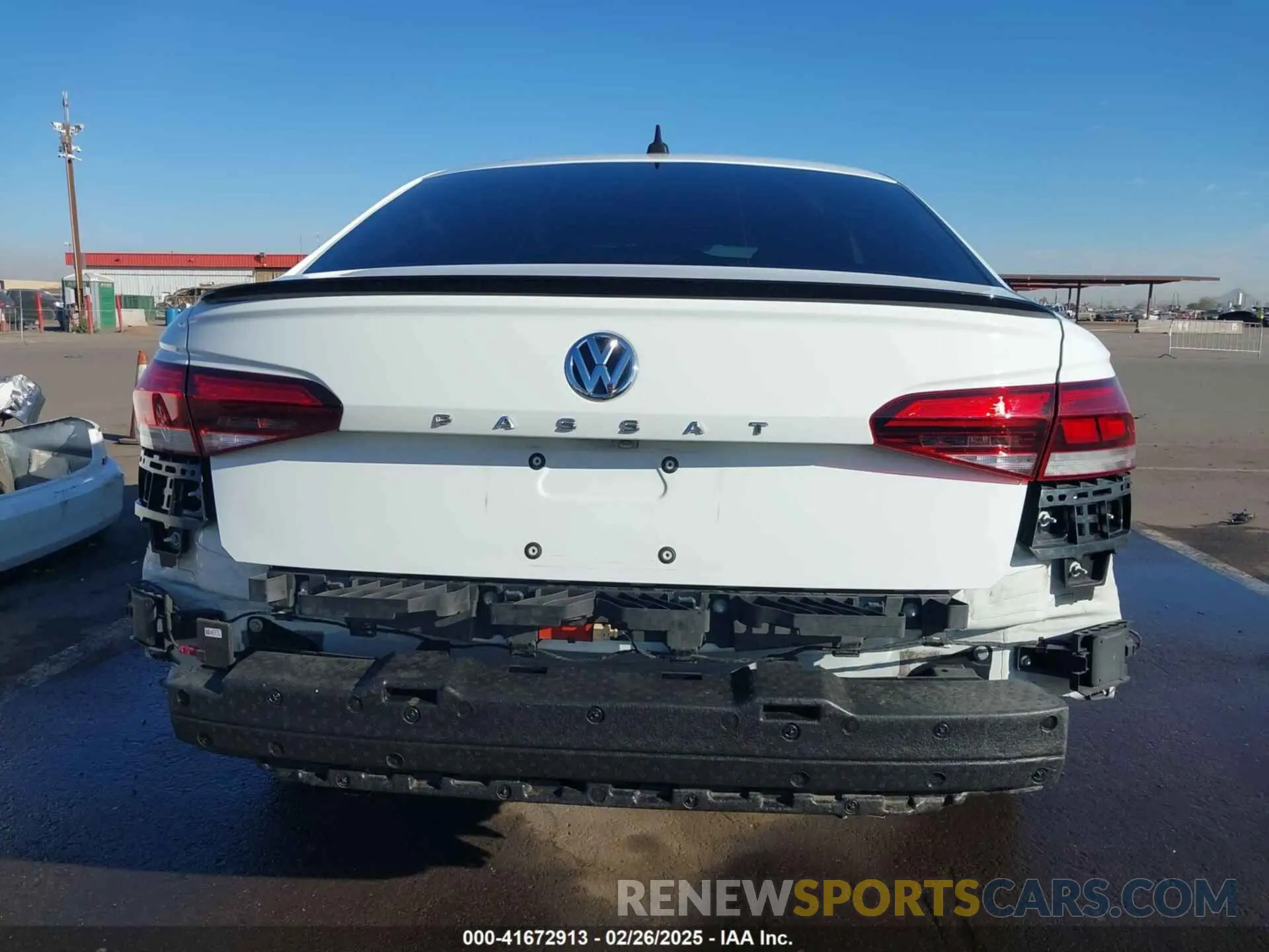 17 Photograph of a damaged car 1VWMA7A33LC023840 VOLKSWAGEN PASSAT 2020