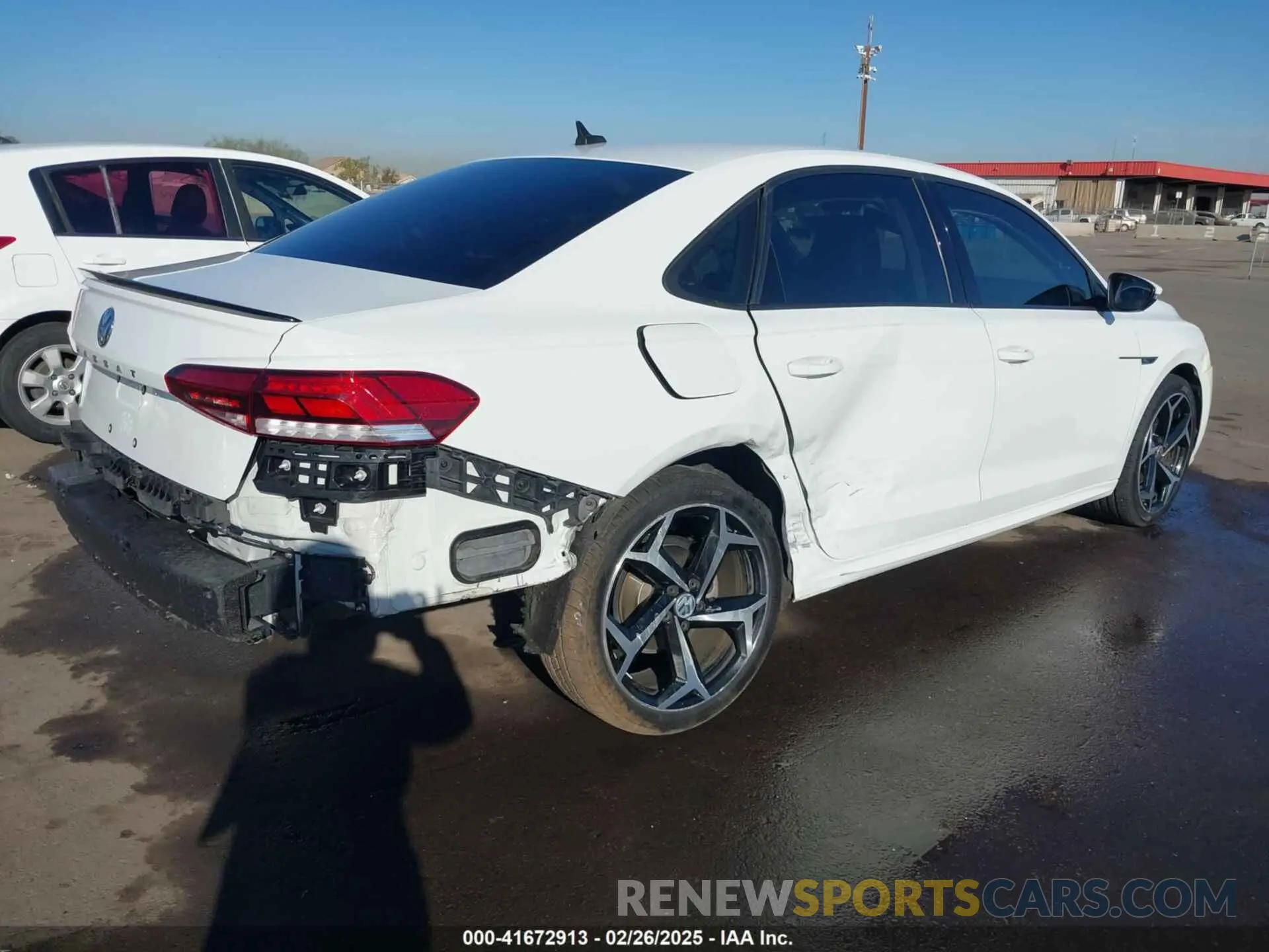 4 Photograph of a damaged car 1VWMA7A33LC023840 VOLKSWAGEN PASSAT 2020