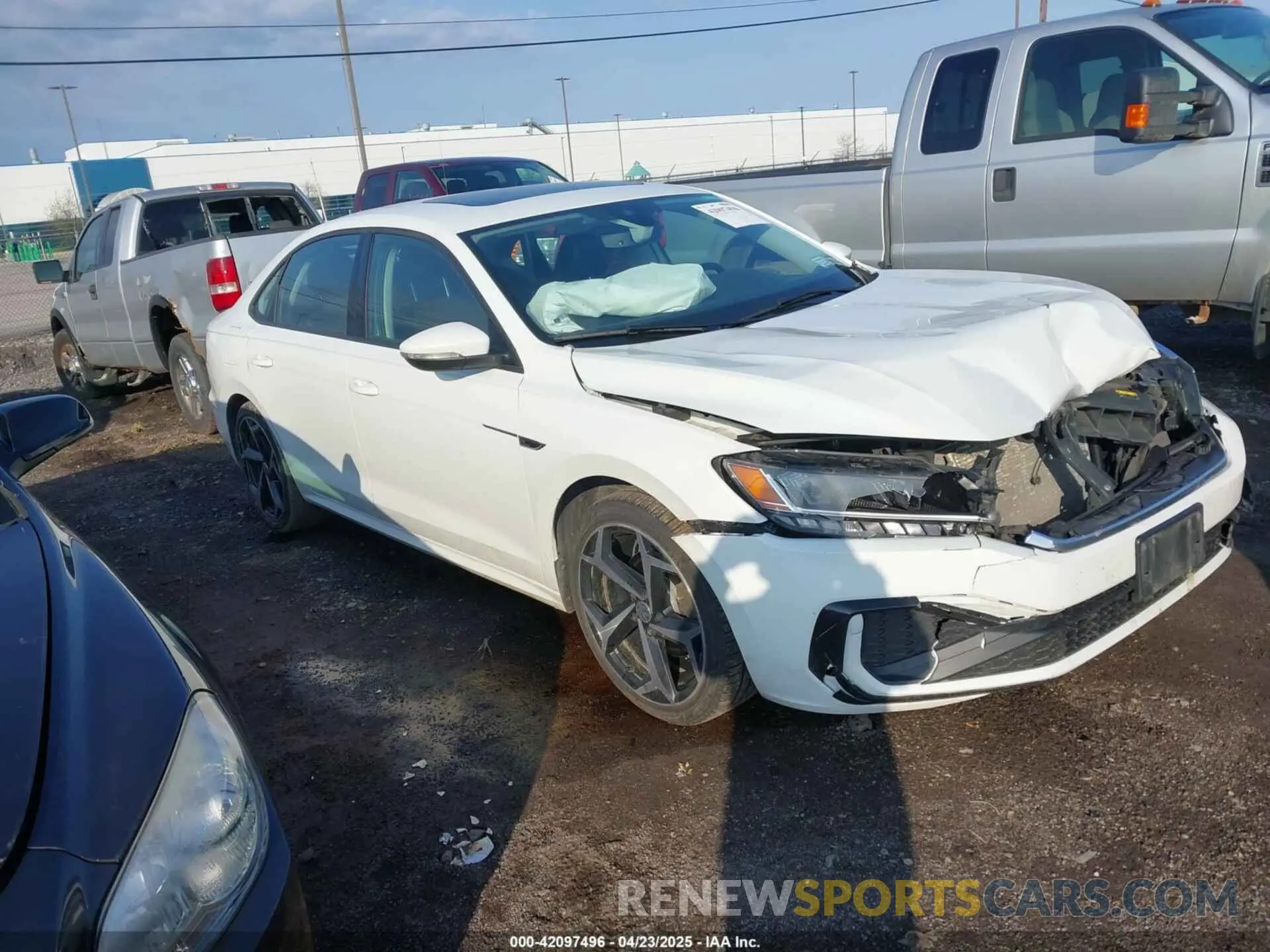 1 Photograph of a damaged car 1VWMA7A34LC020624 VOLKSWAGEN PASSAT 2020