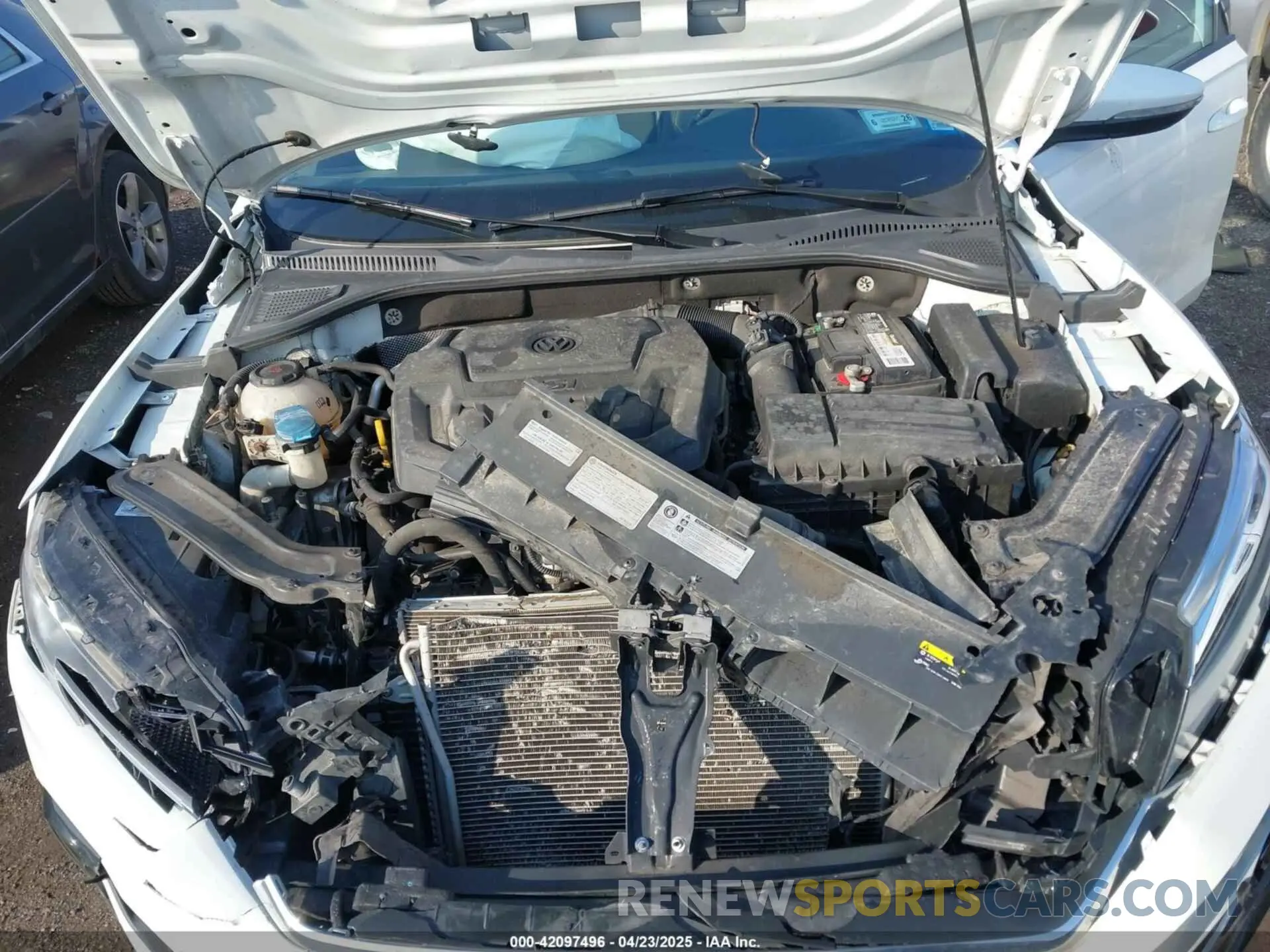 10 Photograph of a damaged car 1VWMA7A34LC020624 VOLKSWAGEN PASSAT 2020