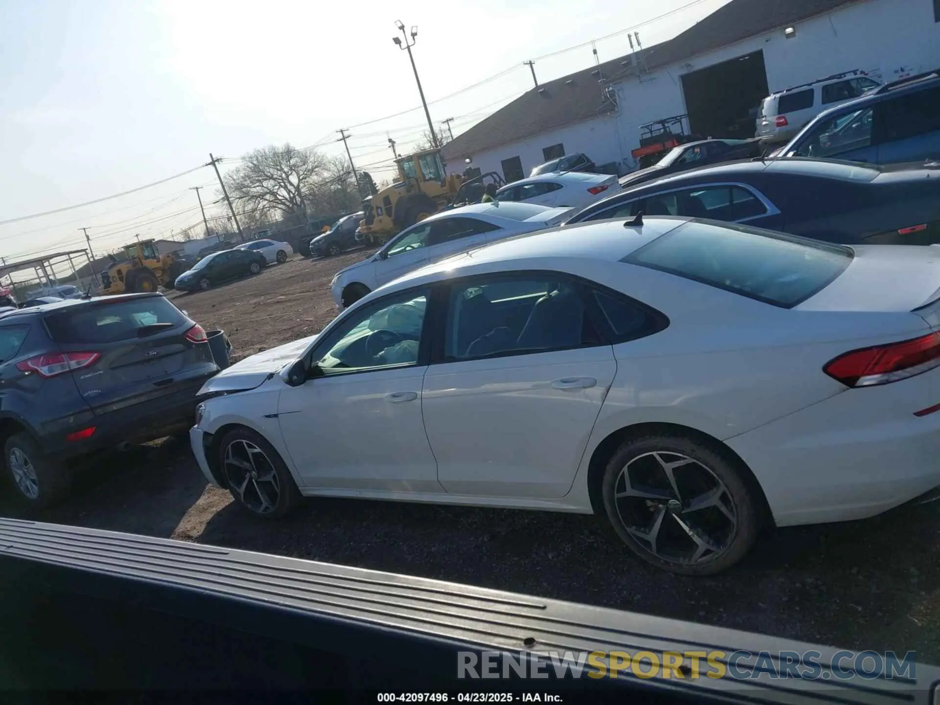 14 Photograph of a damaged car 1VWMA7A34LC020624 VOLKSWAGEN PASSAT 2020