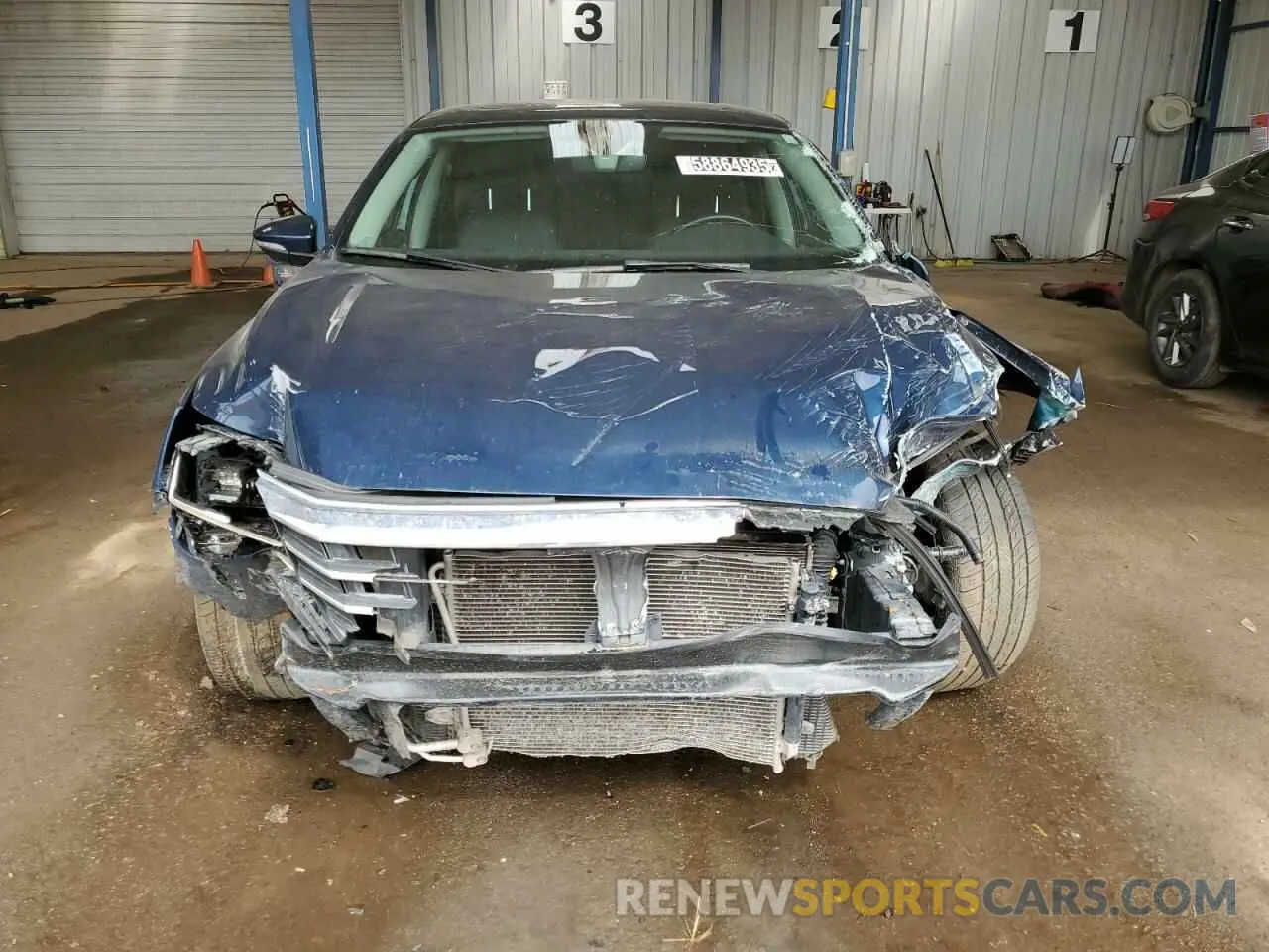 5 Photograph of a damaged car 1VWMA7A35LC017165 VOLKSWAGEN PASSAT 2020