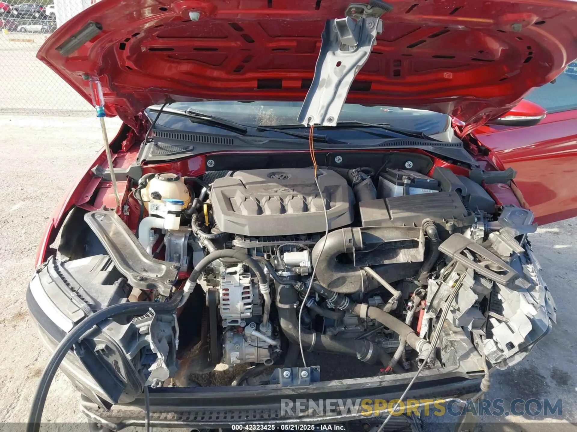 10 Photograph of a damaged car 1VWMA7A36LC020561 VOLKSWAGEN PASSAT 2020