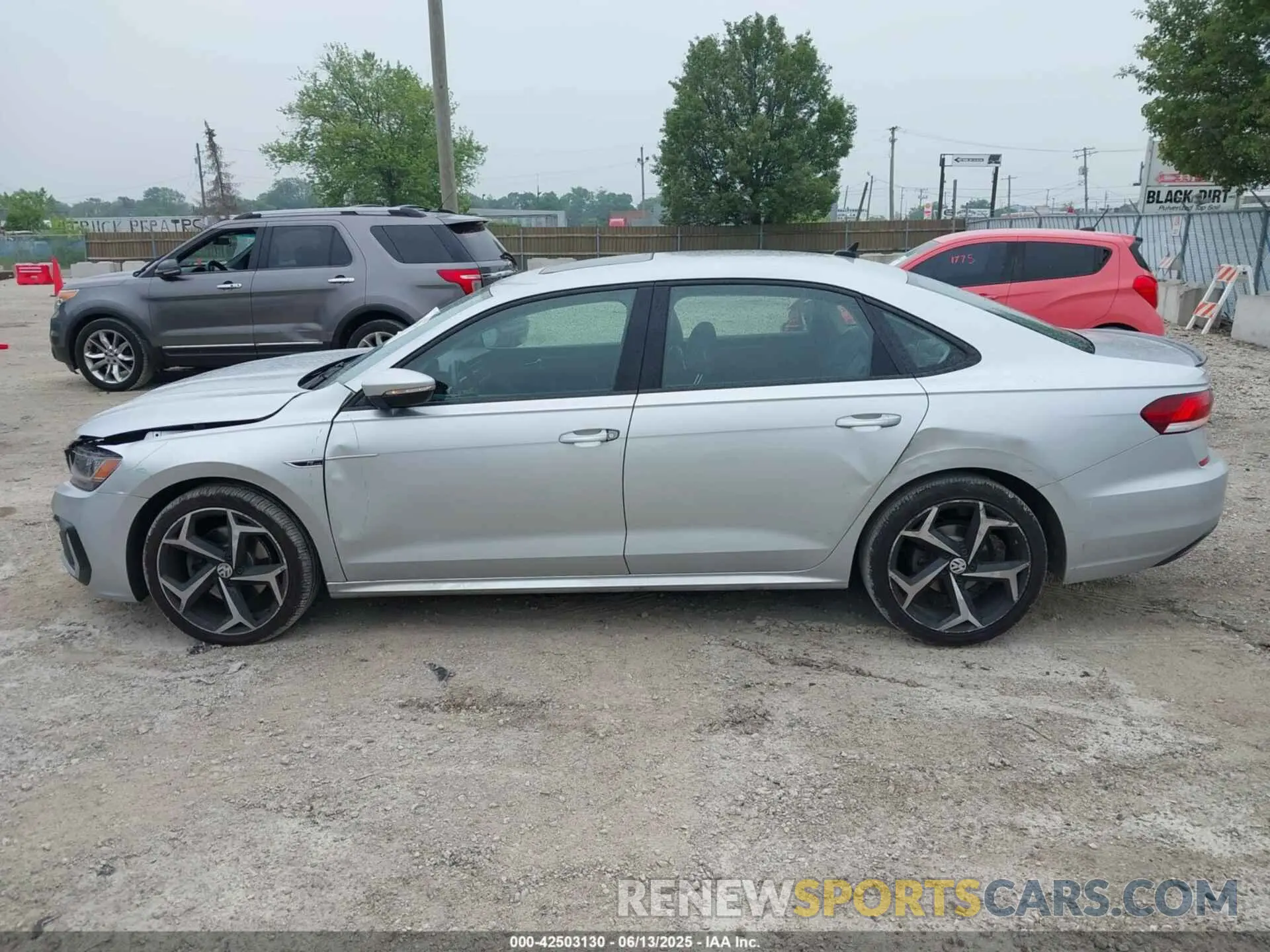 14 Photograph of a damaged car 1VWMA7A36LC022486 VOLKSWAGEN PASSAT 2020