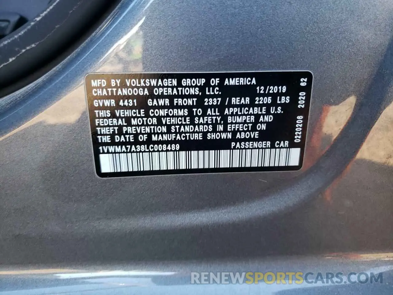 12 Photograph of a damaged car 1VWMA7A38LC008489 VOLKSWAGEN PASSAT 2020