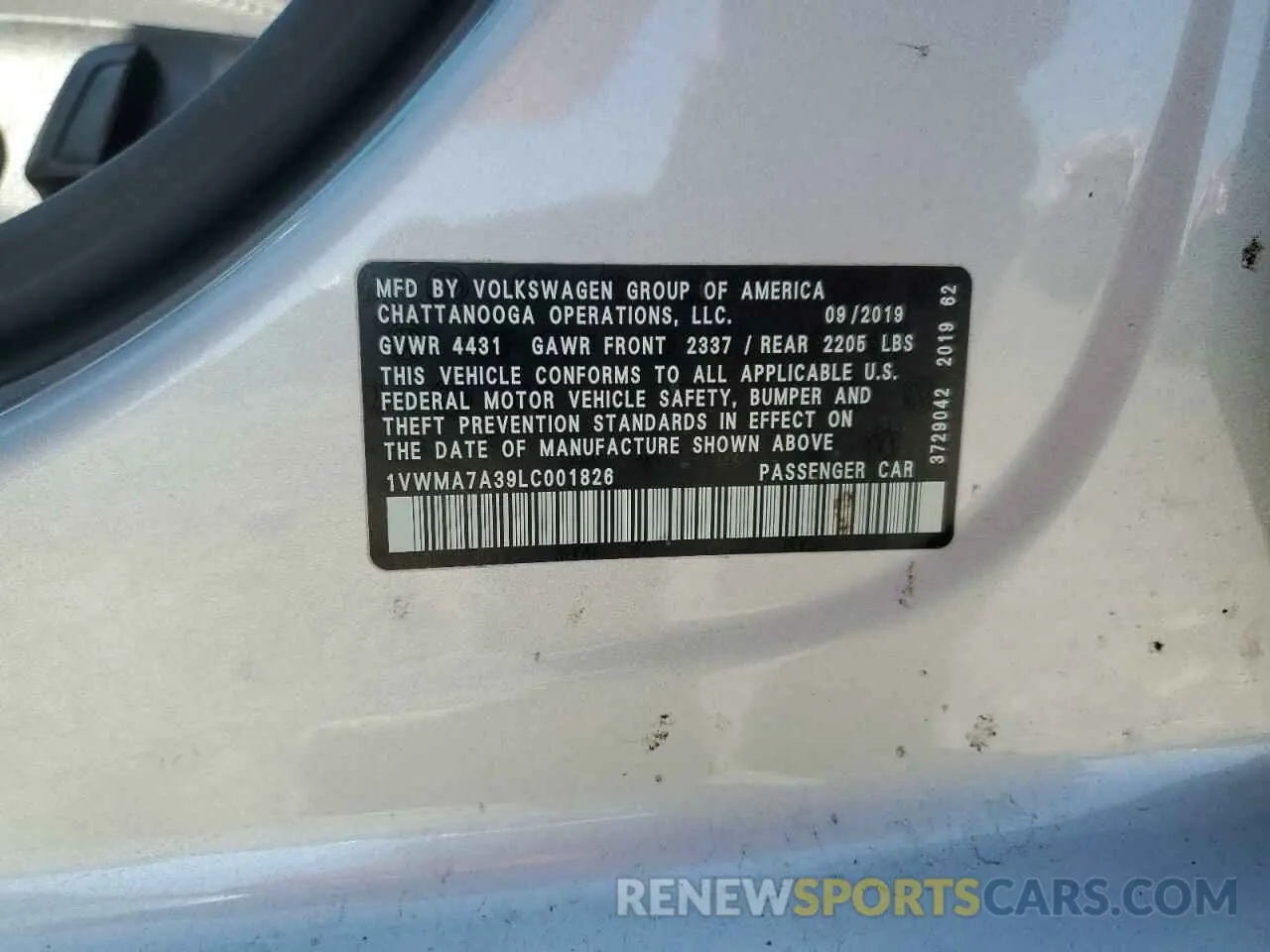 14 Photograph of a damaged car 1VWMA7A39LC001826 VOLKSWAGEN PASSAT 2020