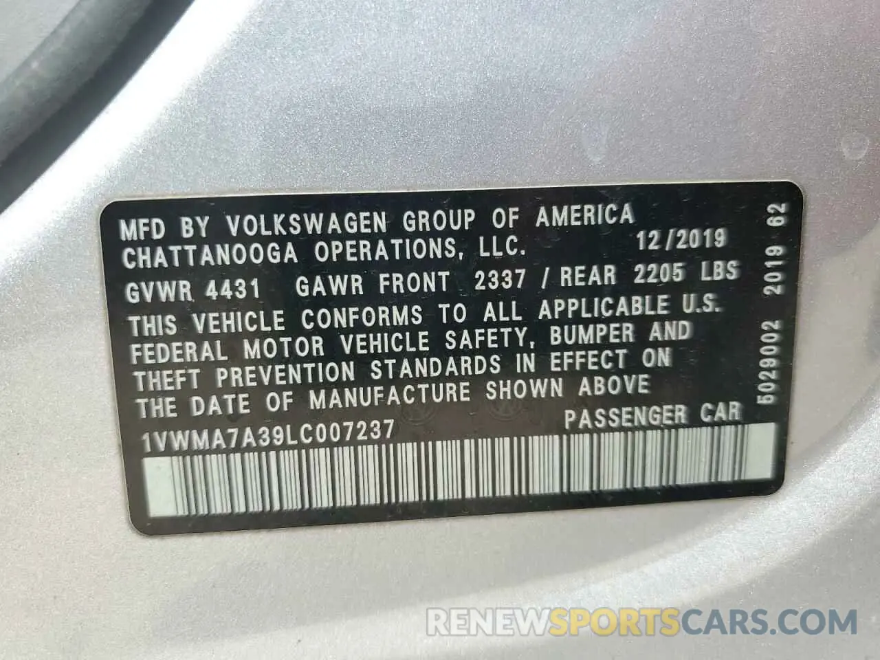 12 Photograph of a damaged car 1VWMA7A39LC007237 VOLKSWAGEN PASSAT 2020