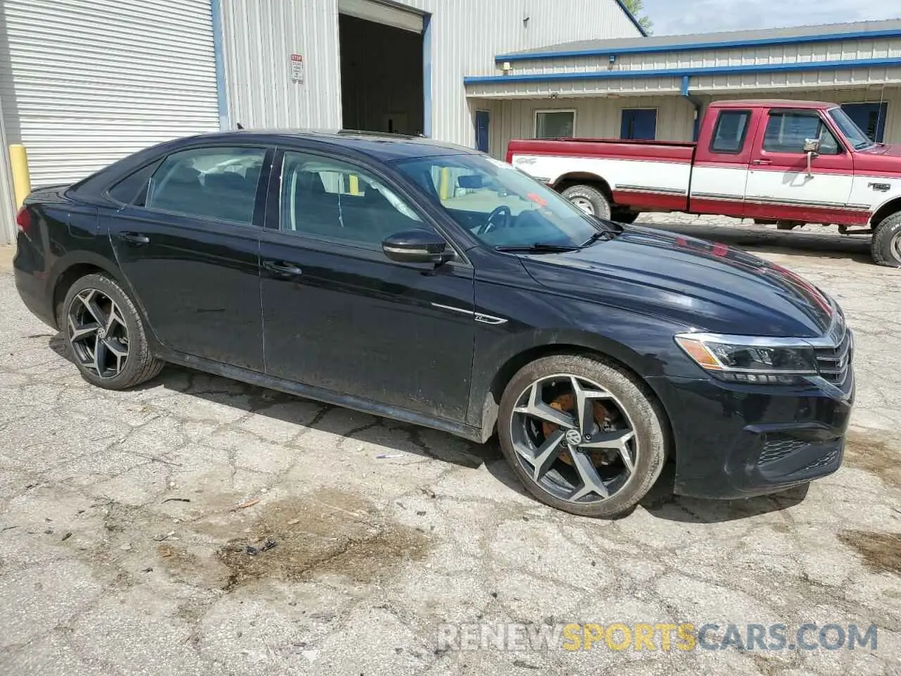 4 Photograph of a damaged car 1VWMA7A3XLC027853 VOLKSWAGEN PASSAT 2020