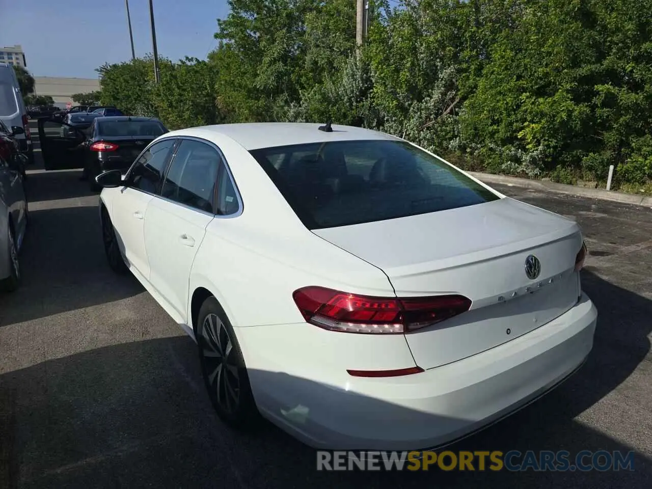 3 Photograph of a damaged car 1VWSA7A30LC014553 VOLKSWAGEN PASSAT 2020