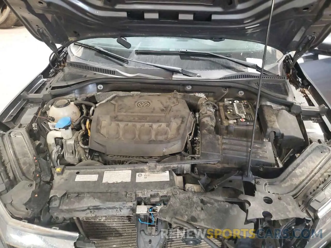 11 Photograph of a damaged car 1VWSA7A31LC014951 VOLKSWAGEN PASSAT 2020