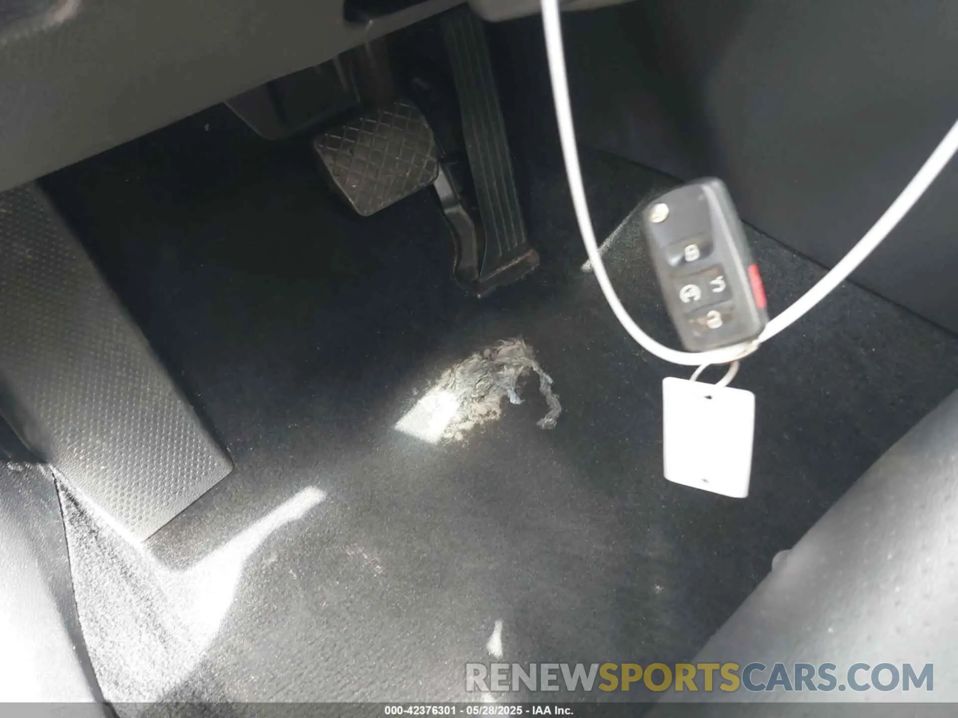 11 Photograph of a damaged car 1VWSA7A31LC015873 VOLKSWAGEN PASSAT 2020
