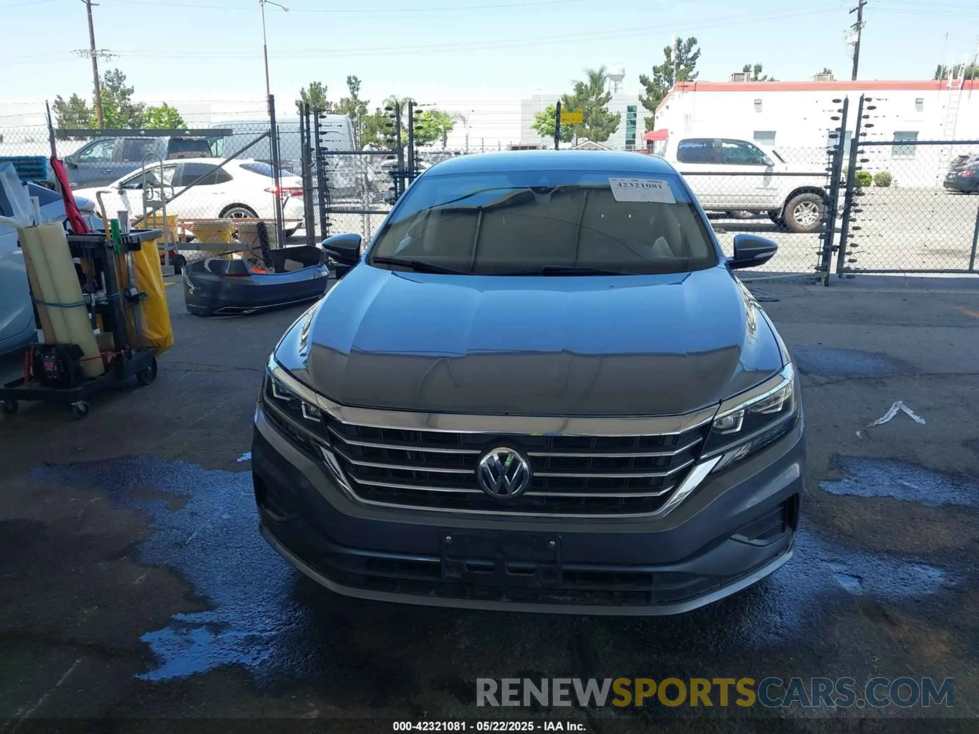 13 Photograph of a damaged car 1VWSA7A31LCOO9944 VOLKSWAGEN PASSAT 2020