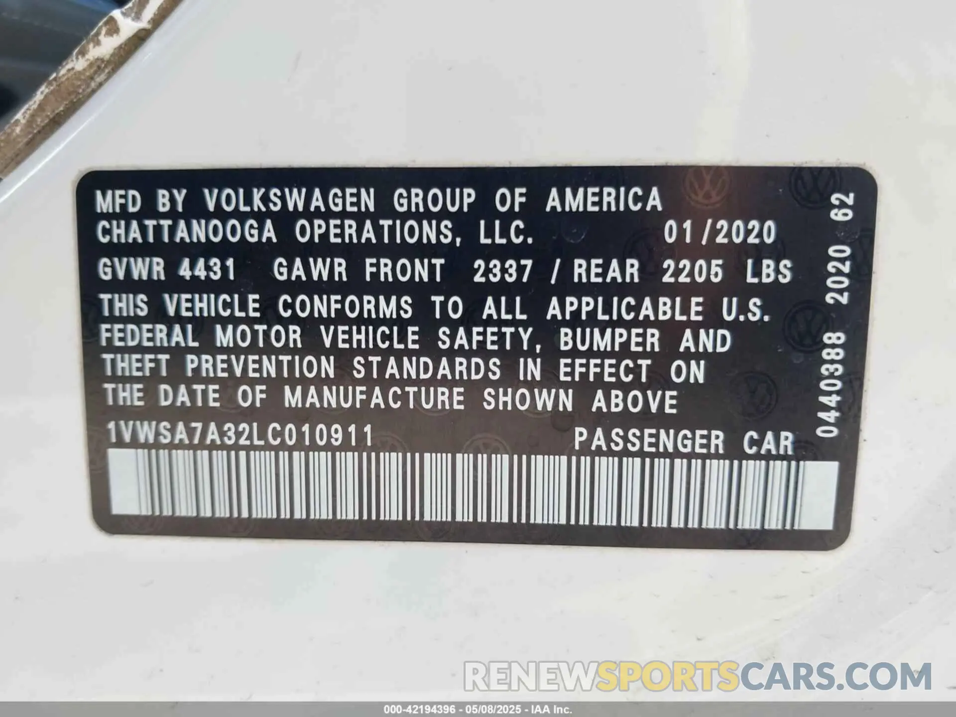 9 Photograph of a damaged car 1VWSA7A32LC010911 VOLKSWAGEN PASSAT 2020