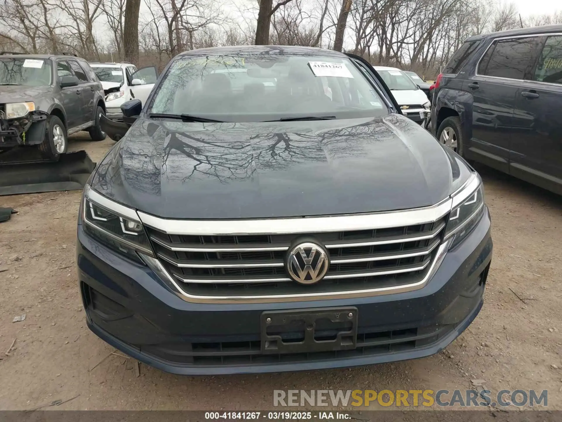 13 Photograph of a damaged car 1VWSA7A32LC011086 VOLKSWAGEN PASSAT 2020