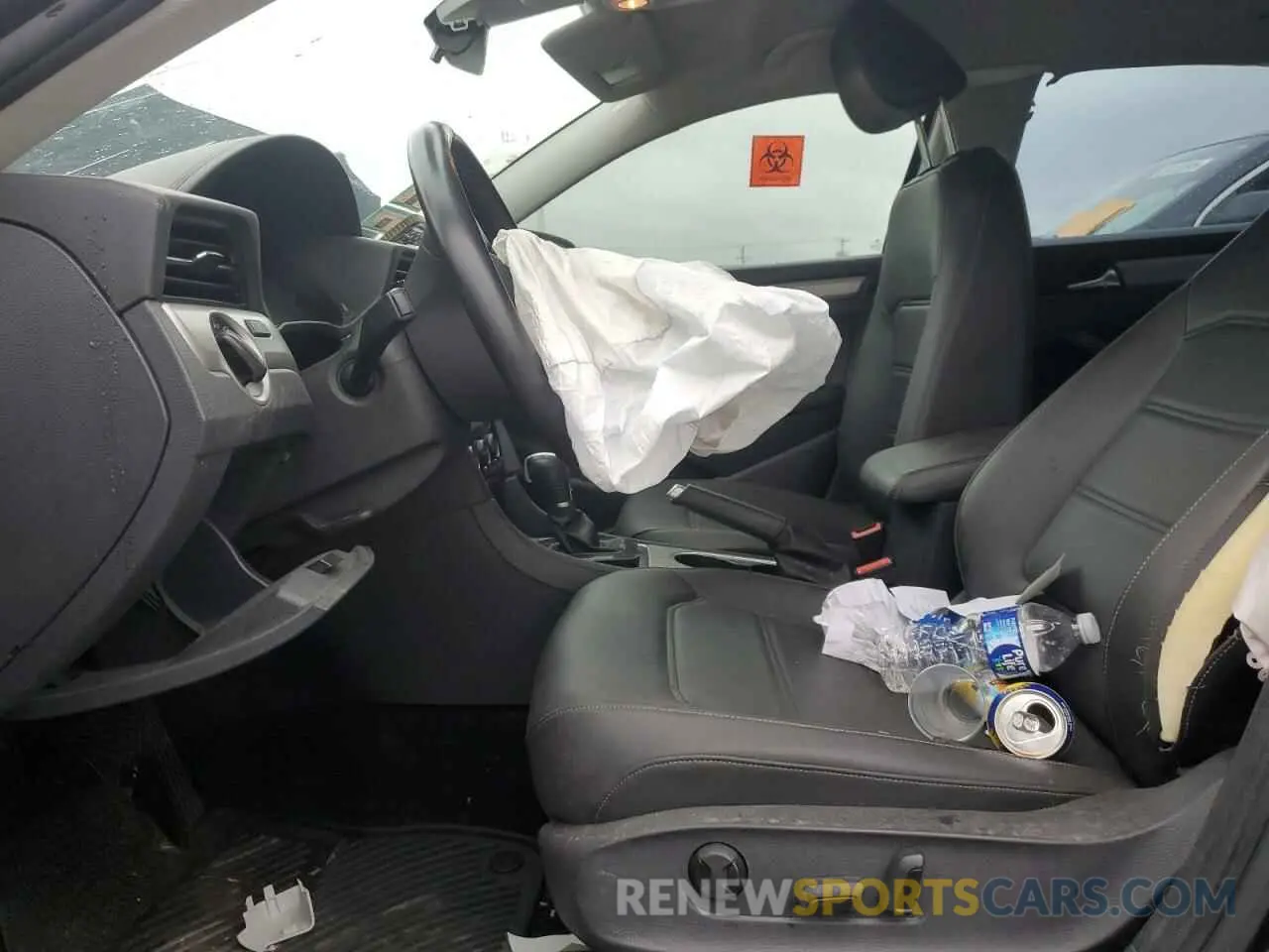 7 Photograph of a damaged car 1VWSA7A32LC015994 VOLKSWAGEN PASSAT 2020