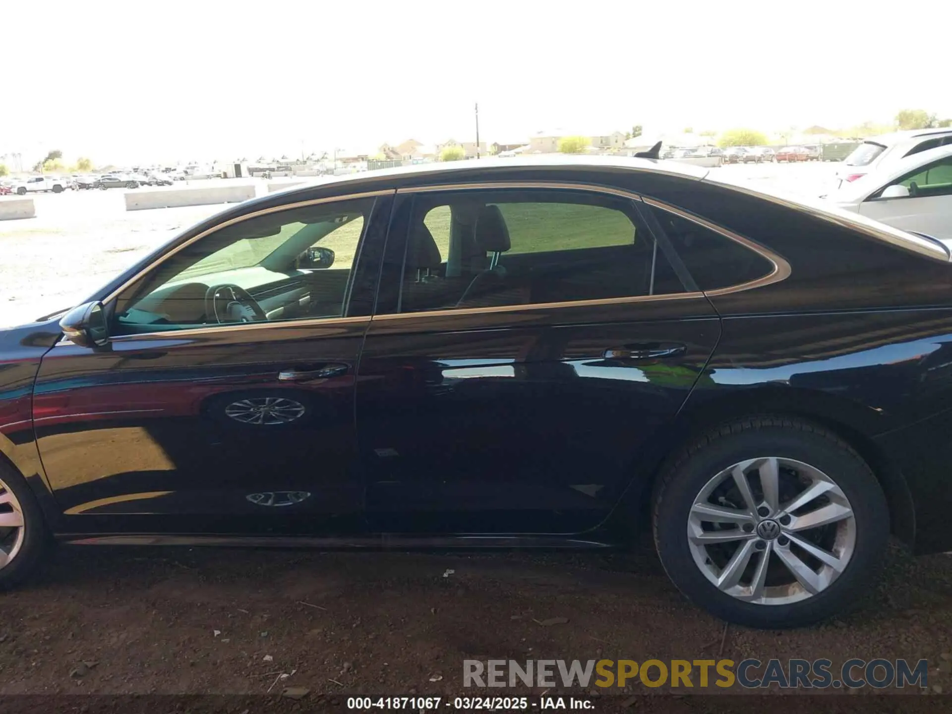 14 Photograph of a damaged car 1VWSA7A33LC006155 VOLKSWAGEN PASSAT 2020