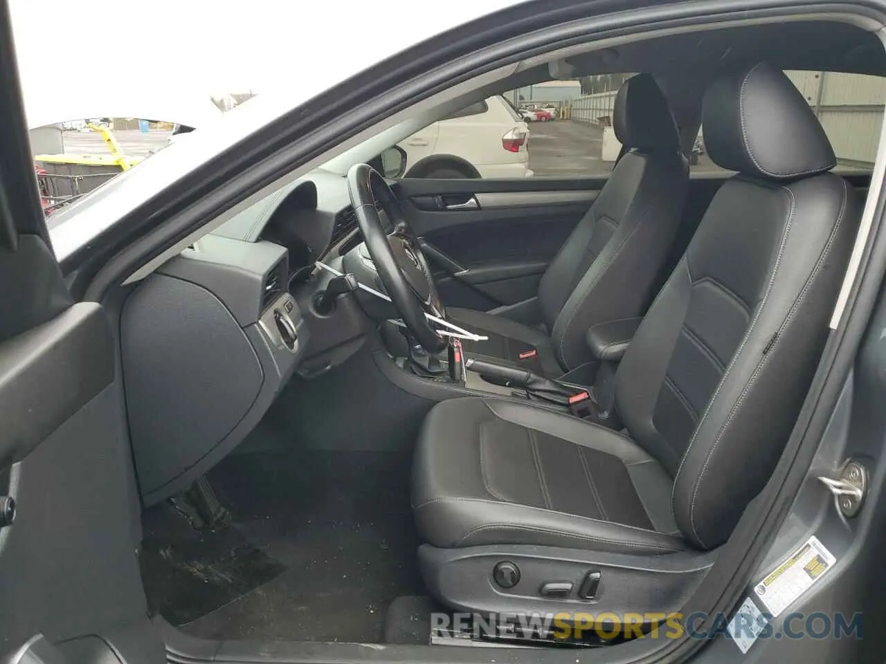 7 Photograph of a damaged car 1VWSA7A34LC016242 VOLKSWAGEN PASSAT 2020