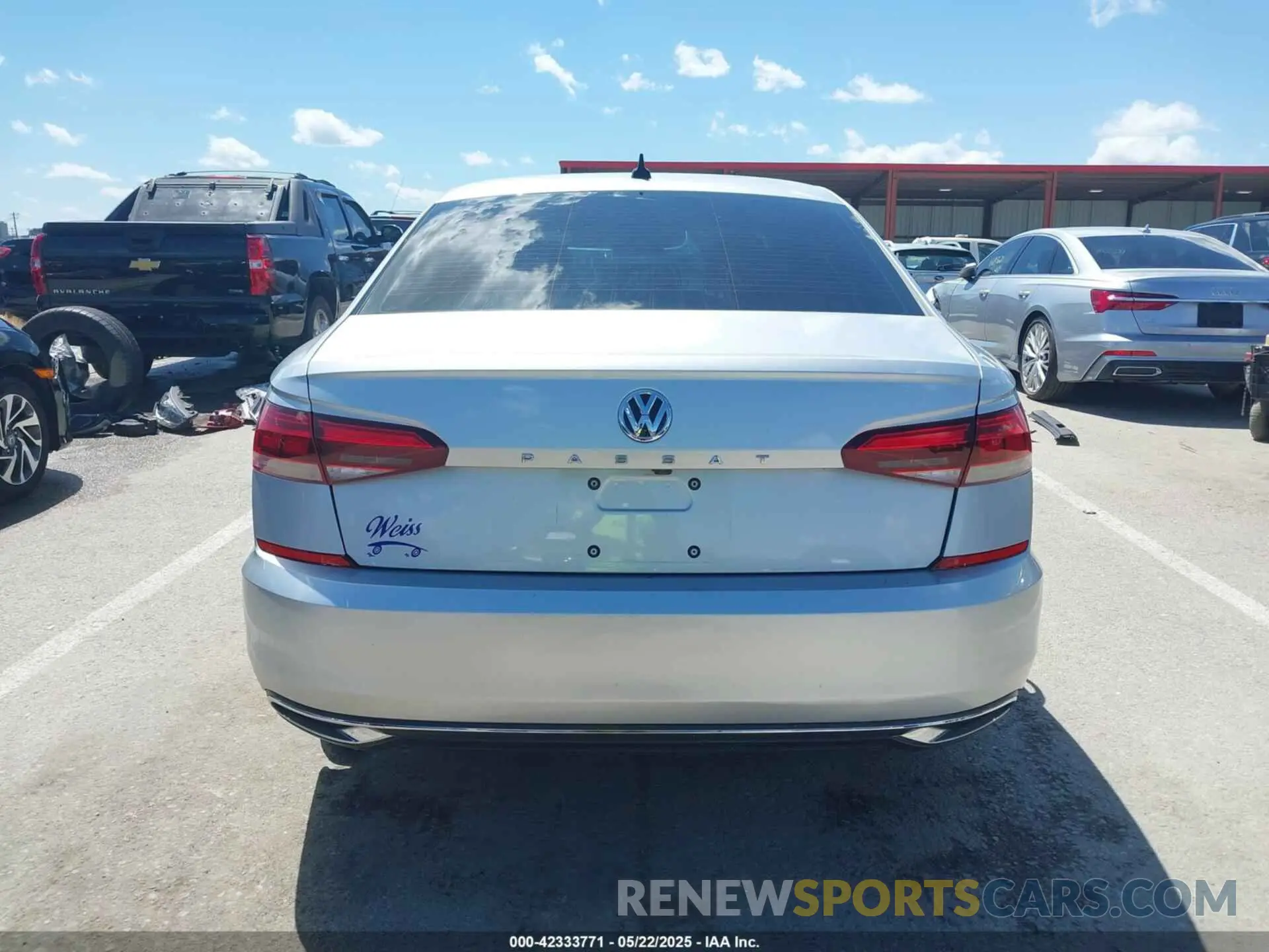 16 Photograph of a damaged car 1VWSA7A35LC010546 VOLKSWAGEN PASSAT 2020