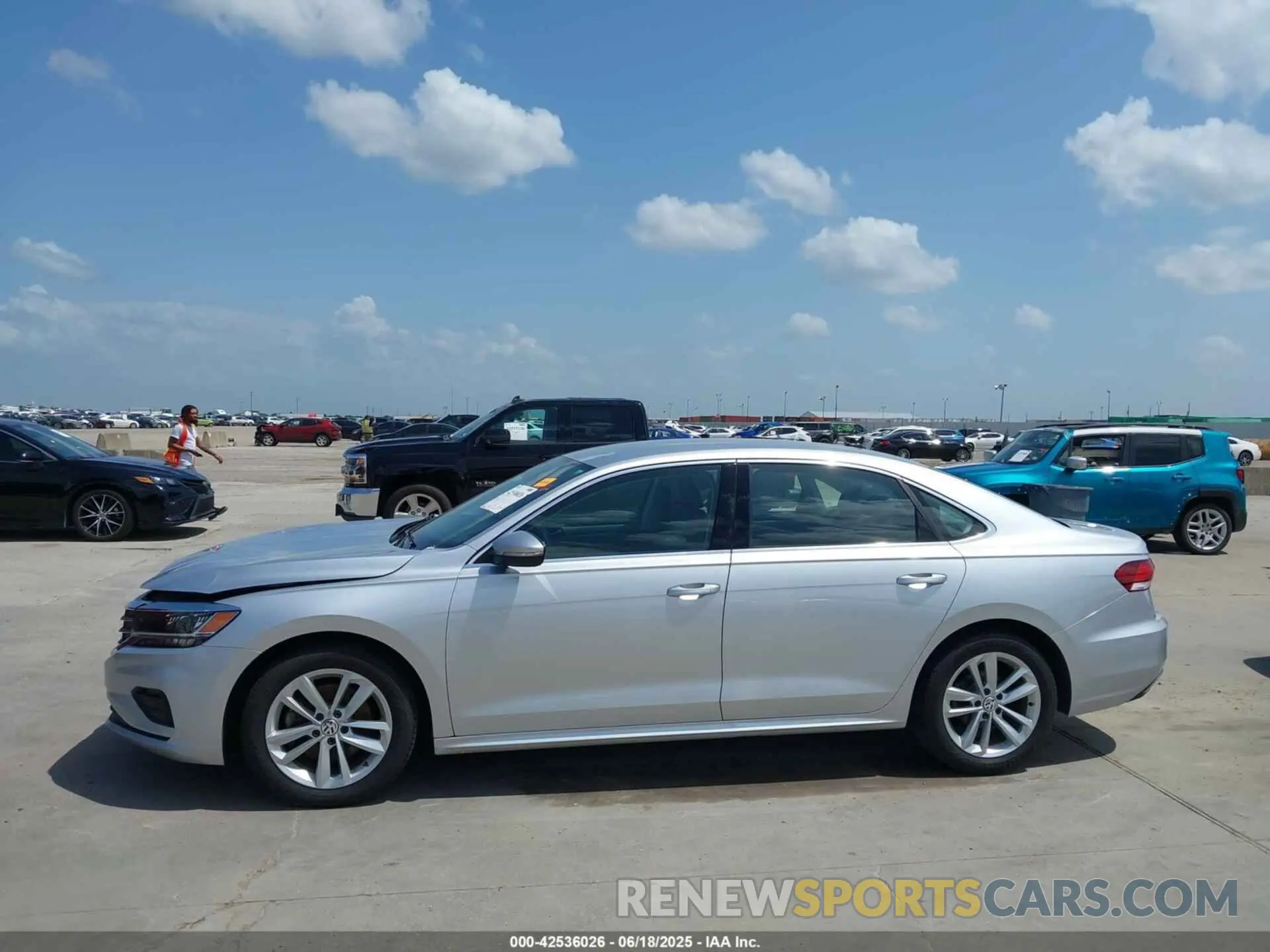 14 Photograph of a damaged car 1VWSA7A36LC026349 VOLKSWAGEN PASSAT 2020