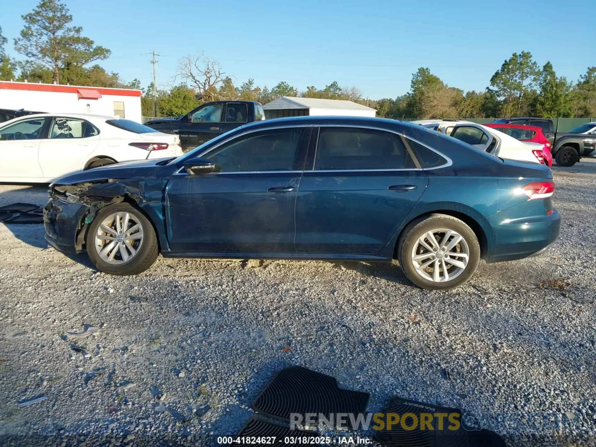 14 Photograph of a damaged car 1VWSA7A37LC009737 VOLKSWAGEN PASSAT 2020