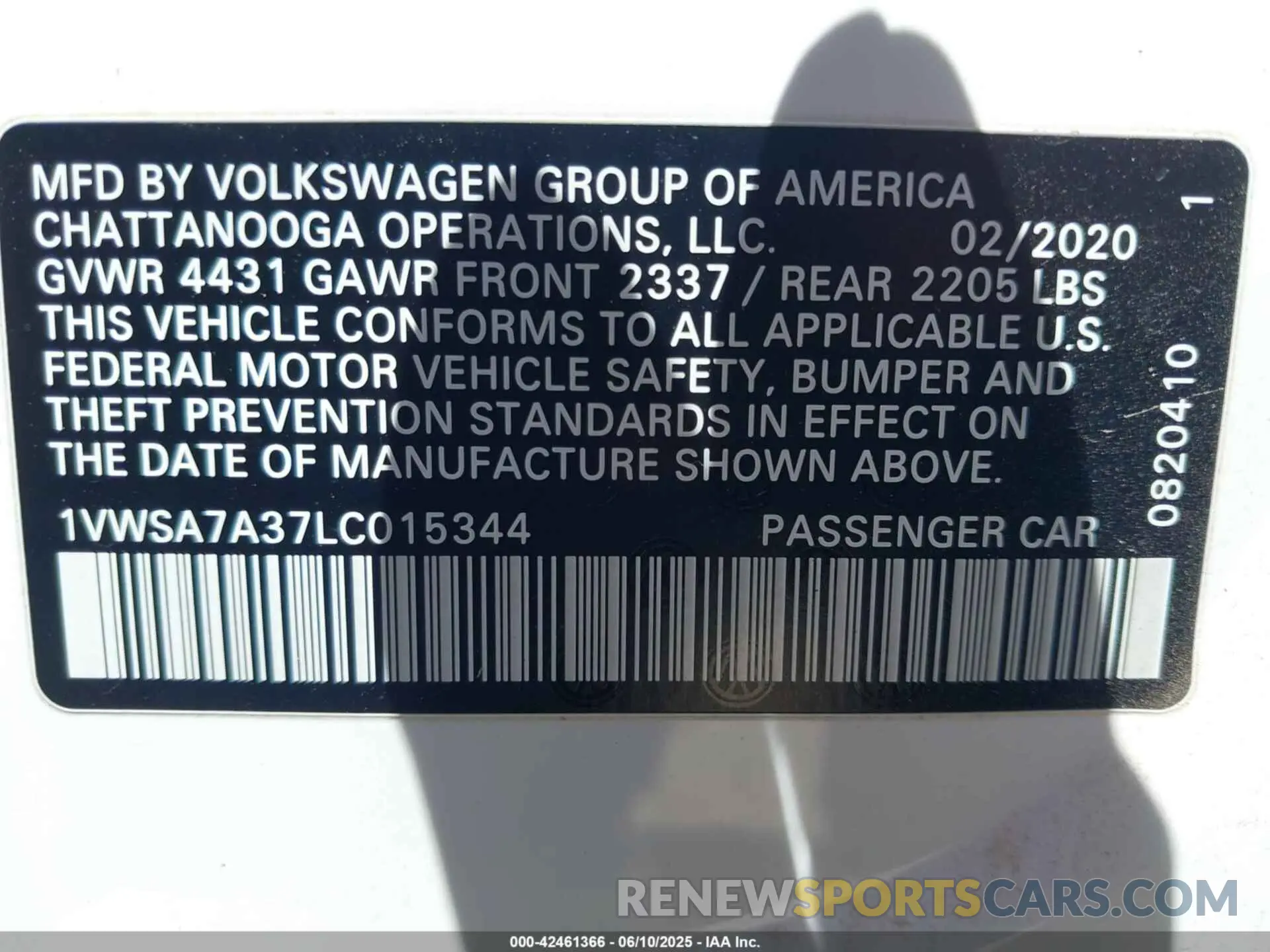 9 Photograph of a damaged car 1VWSA7A37LC015344 VOLKSWAGEN PASSAT 2020