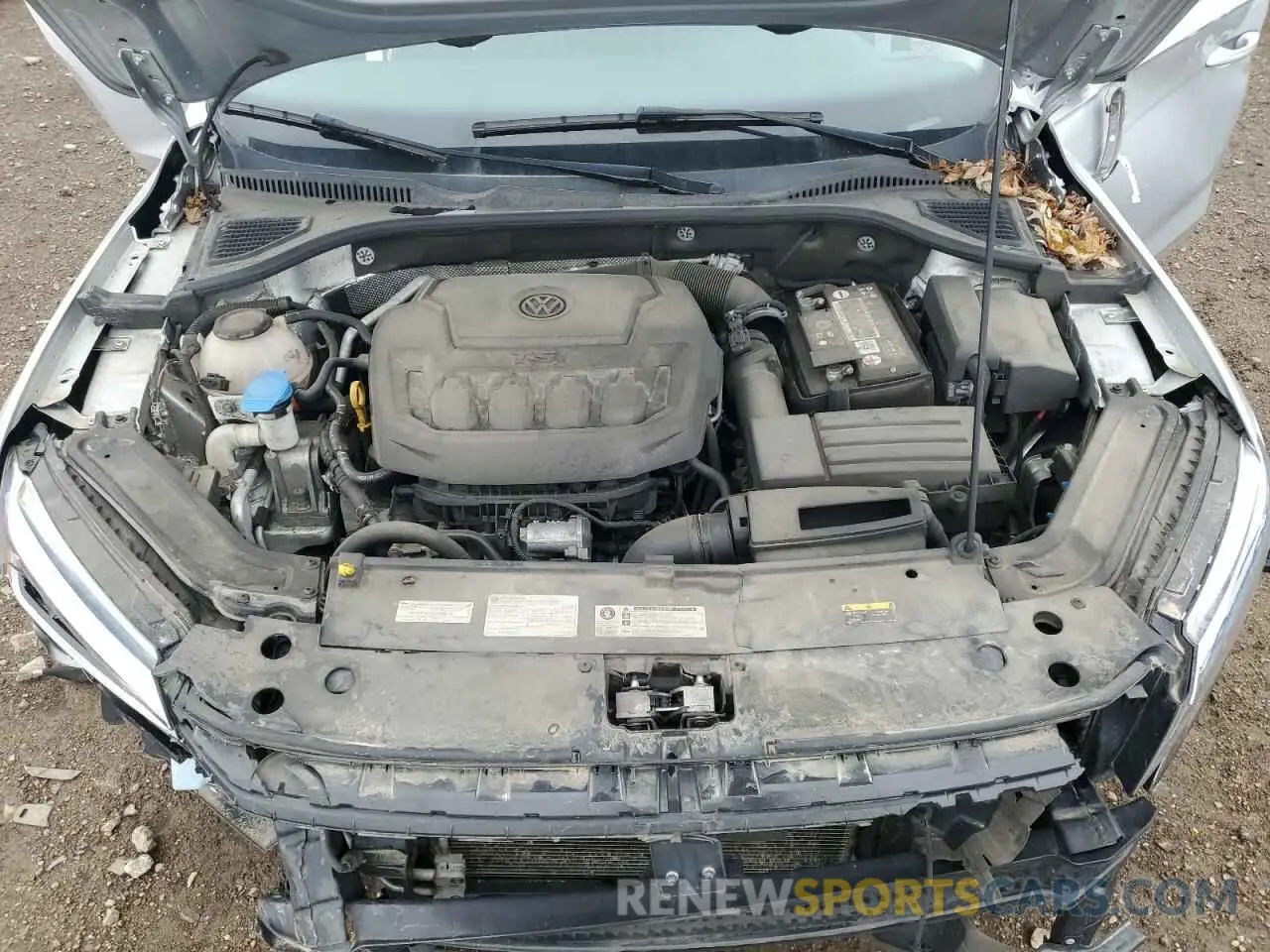 11 Photograph of a damaged car 1VWSA7A39LC013904 VOLKSWAGEN PASSAT 2020