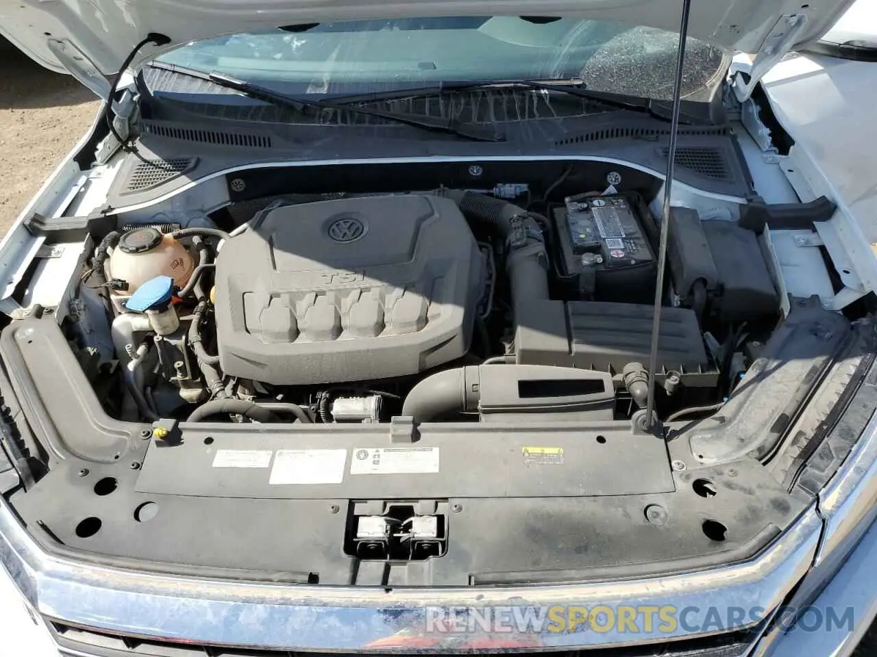 11 Photograph of a damaged car 1VWUA7A39LC008095 VOLKSWAGEN PASSAT 2020