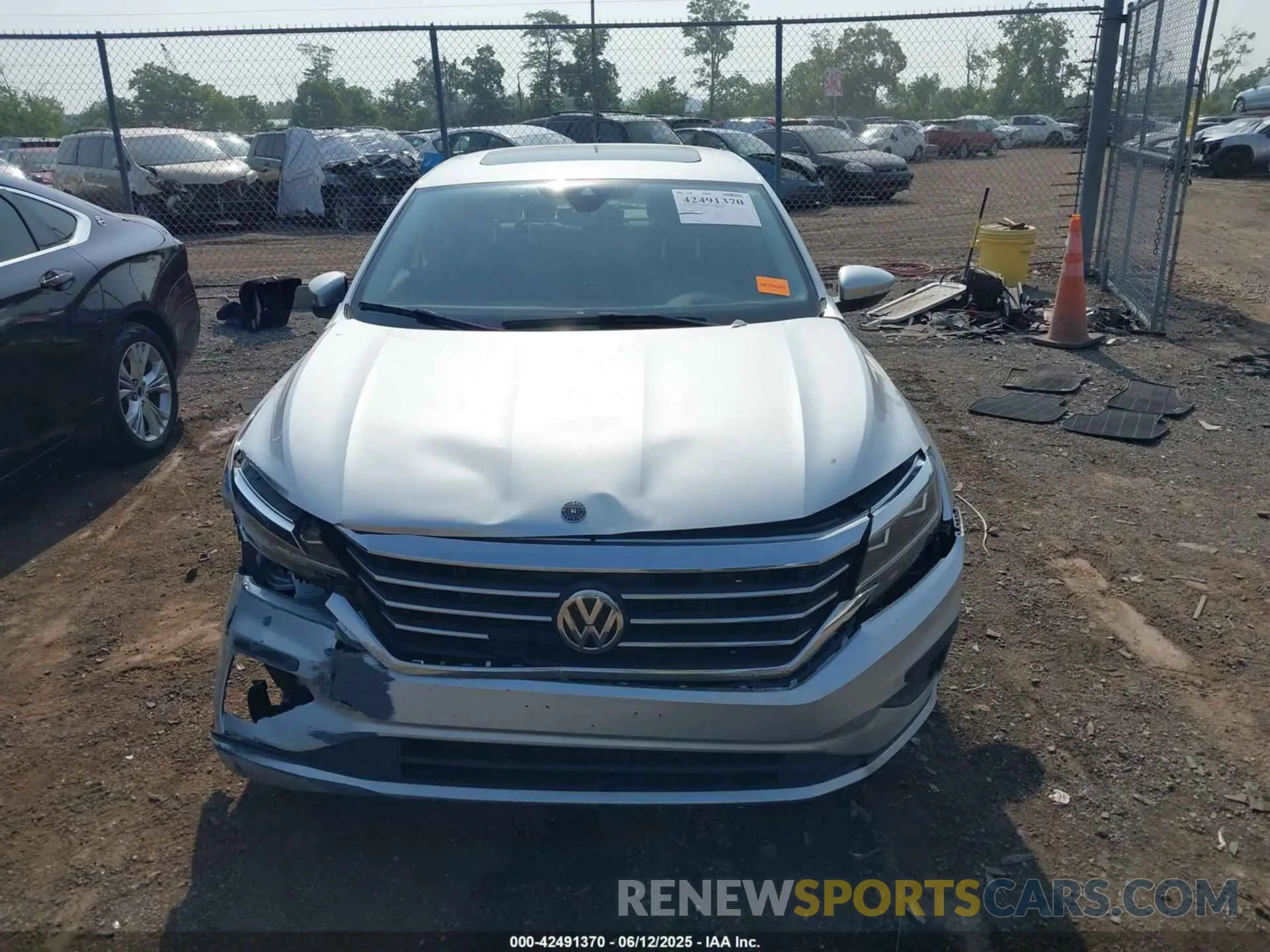 12 Photograph of a damaged car 1VWWA7A32LC012403 VOLKSWAGEN PASSAT 2020