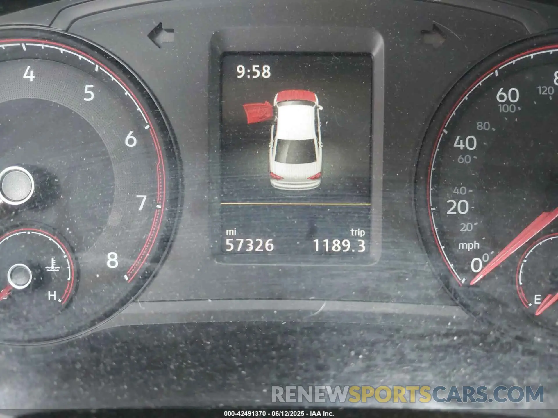 15 Photograph of a damaged car 1VWWA7A32LC012403 VOLKSWAGEN PASSAT 2020