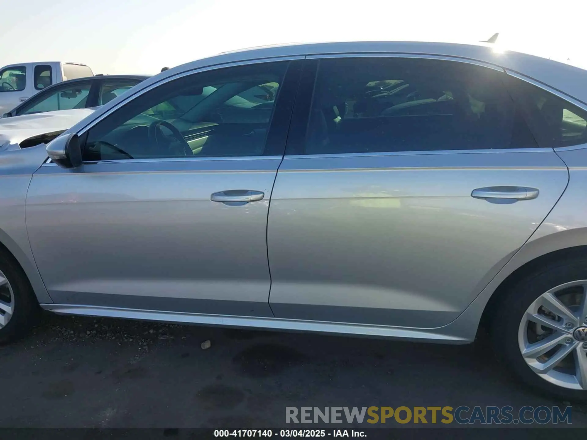 14 Photograph of a damaged car 1VWWA7A35LC024903 VOLKSWAGEN PASSAT 2020