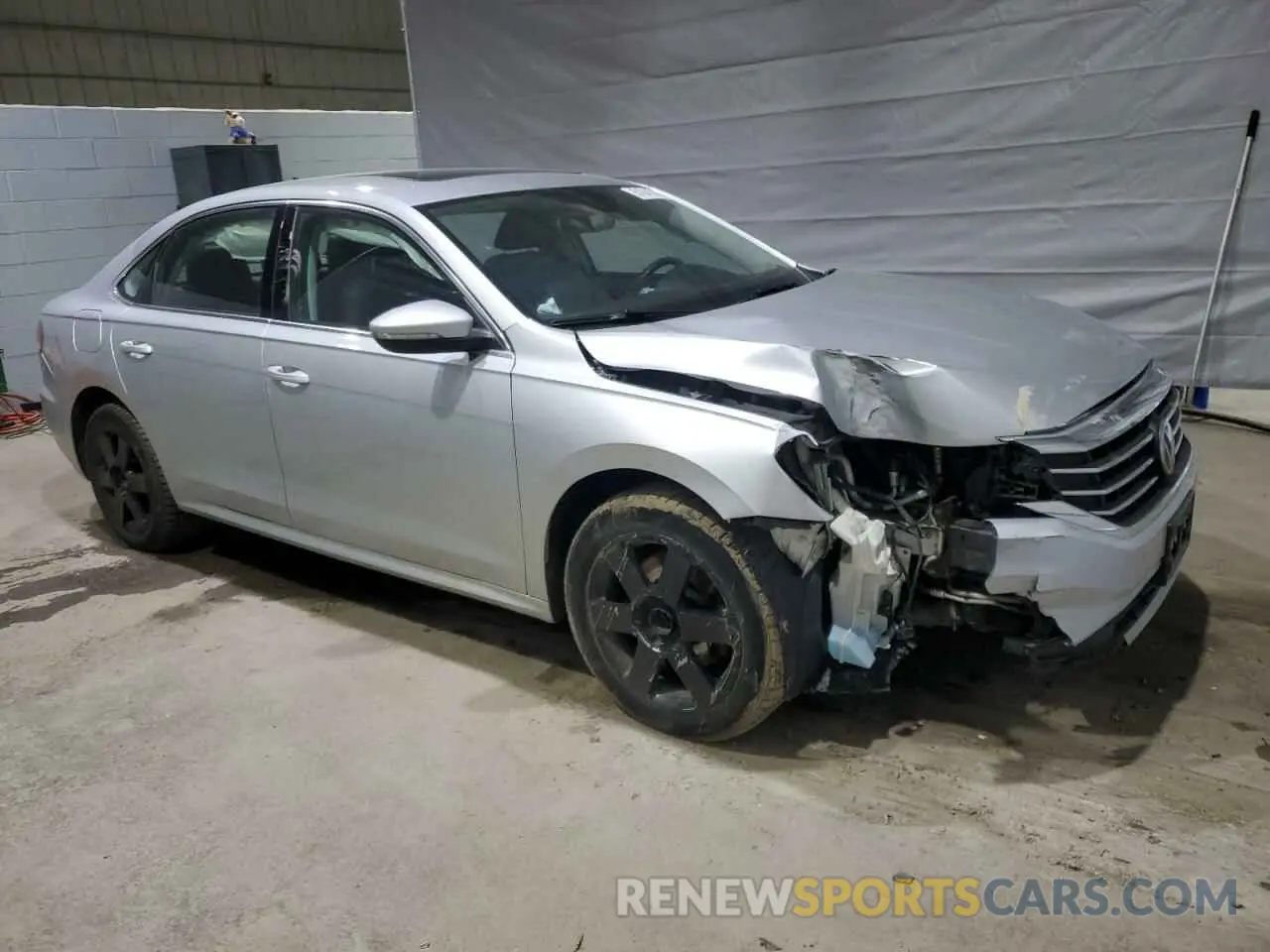 4 Photograph of a damaged car 1VWWA7A37LC005706 VOLKSWAGEN PASSAT 2020